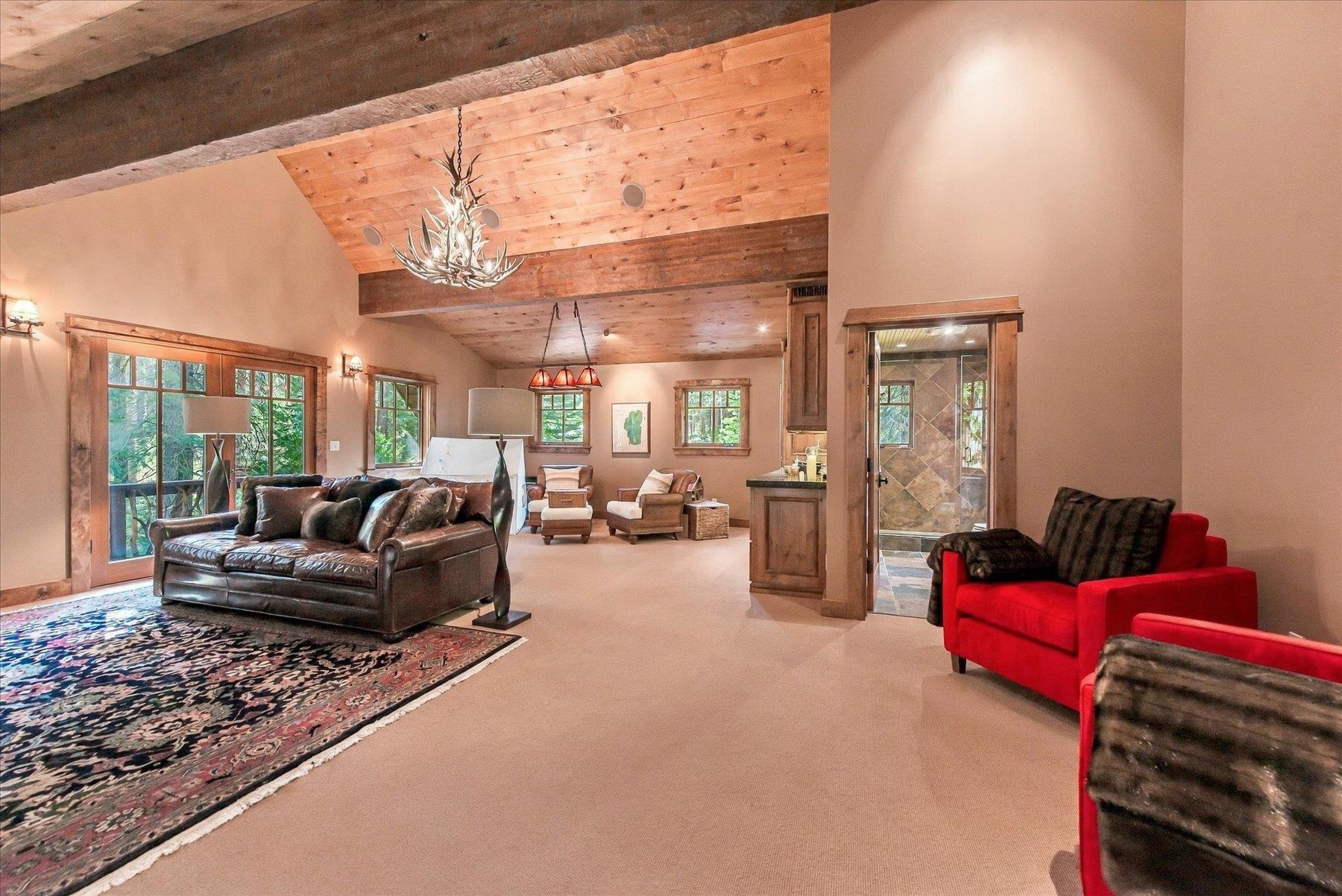 203 Quiet Walk Road