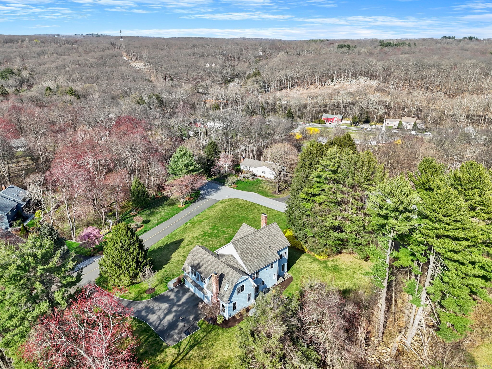 7 Rolling Ridge Road