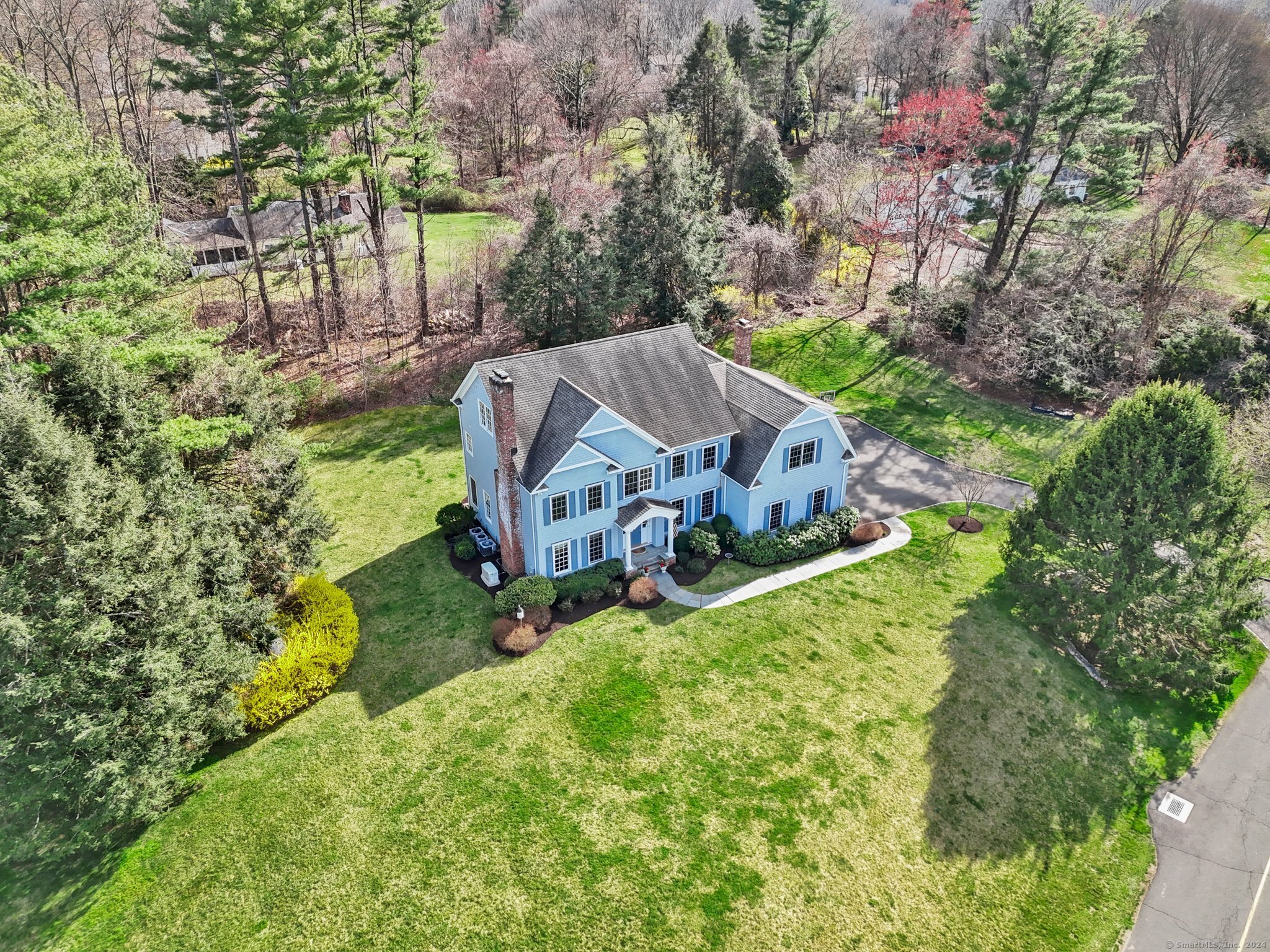 7 Rolling Ridge Road