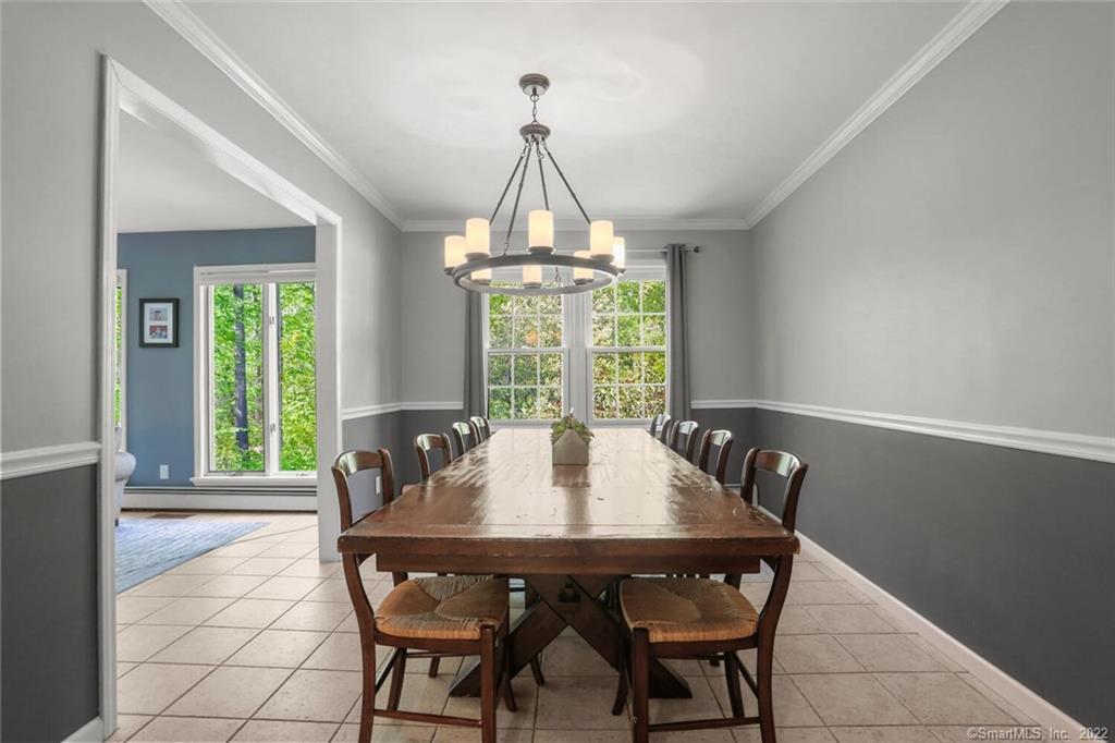 55 Ledgewood Drive
