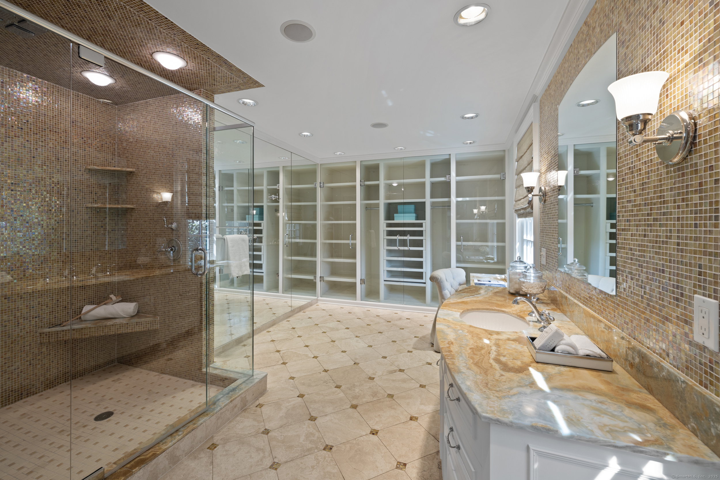 36 Chestnut Hill Road
