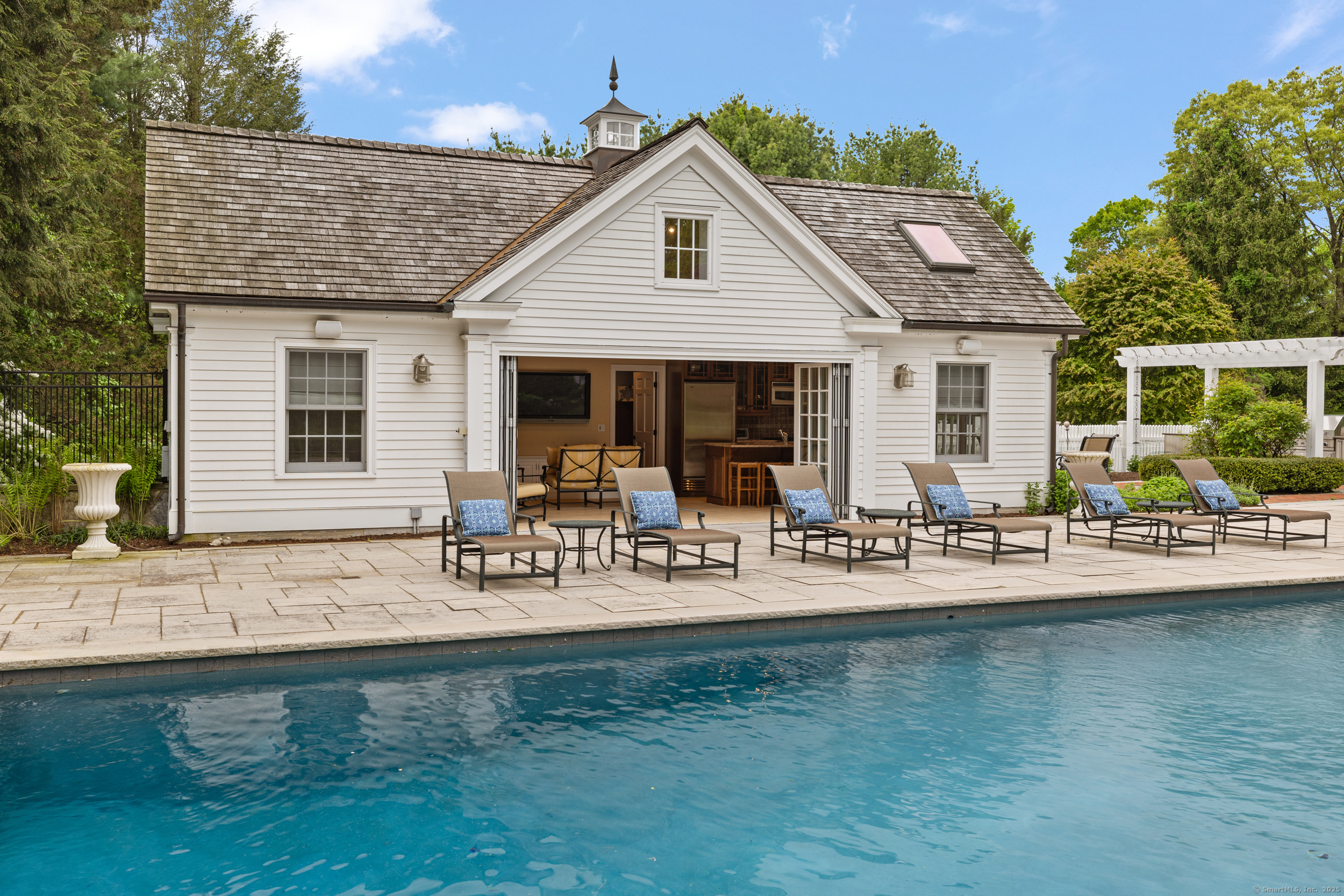 36 Chestnut Hill Road