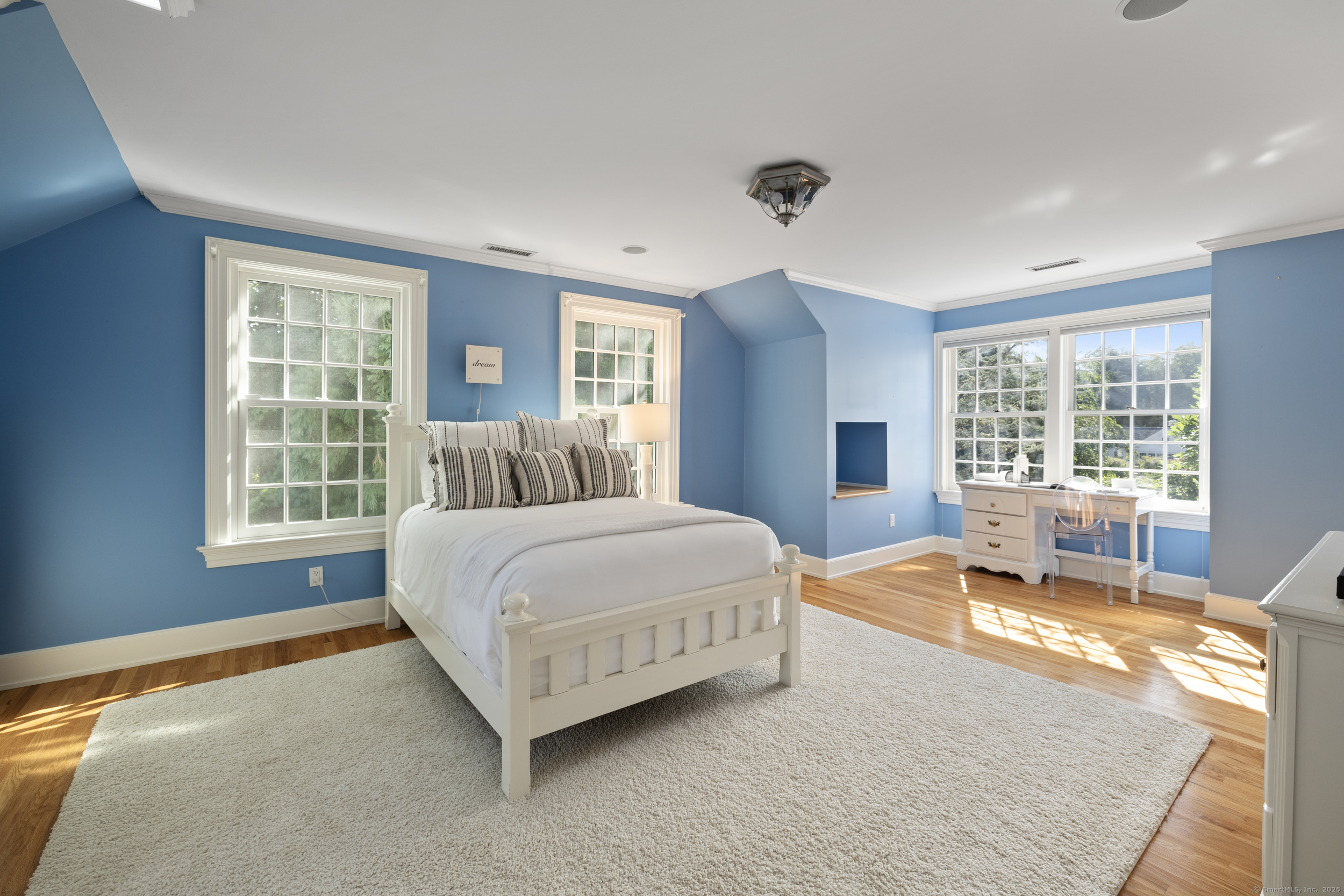 36 Chestnut Hill Road