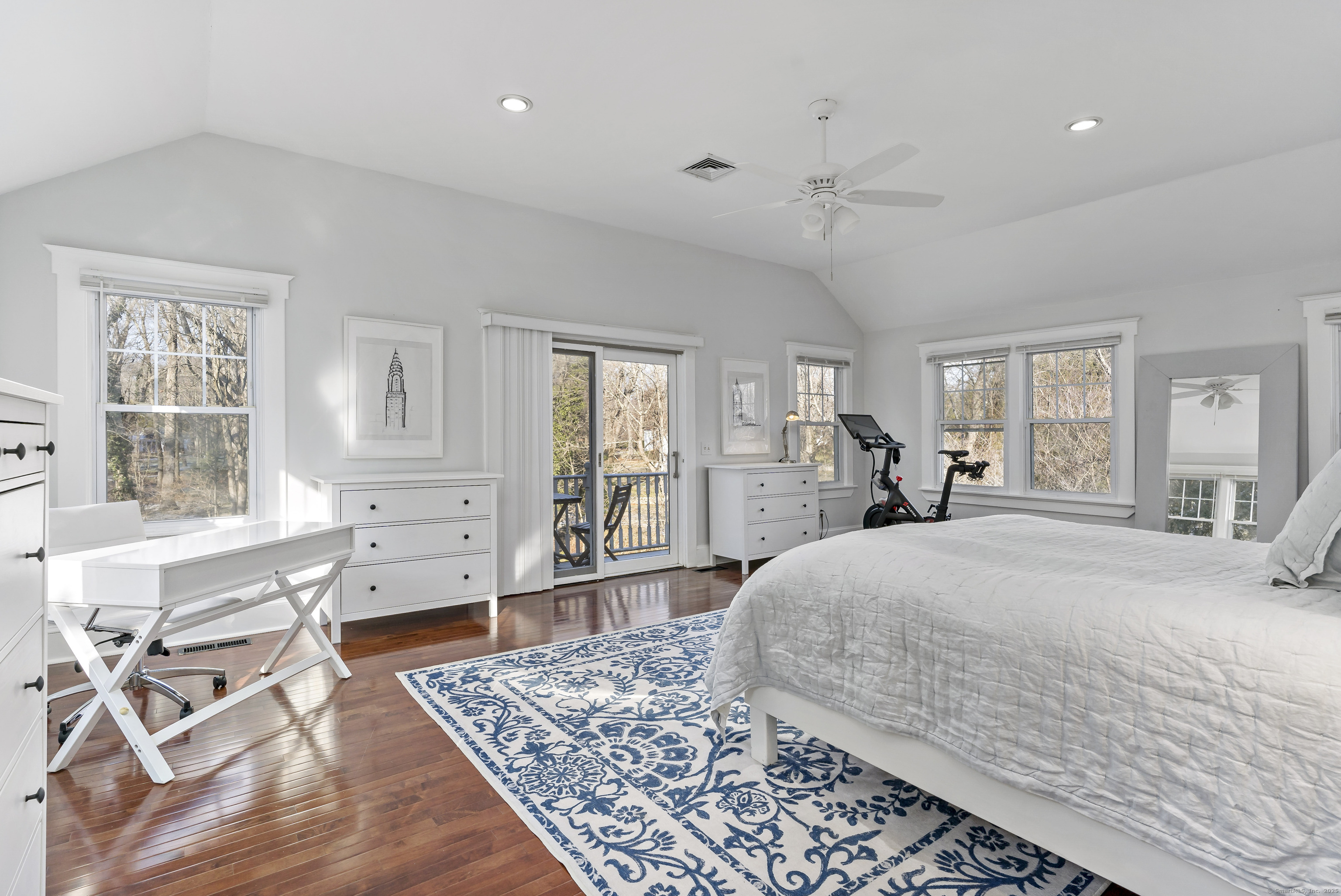 319 Middlesex Road