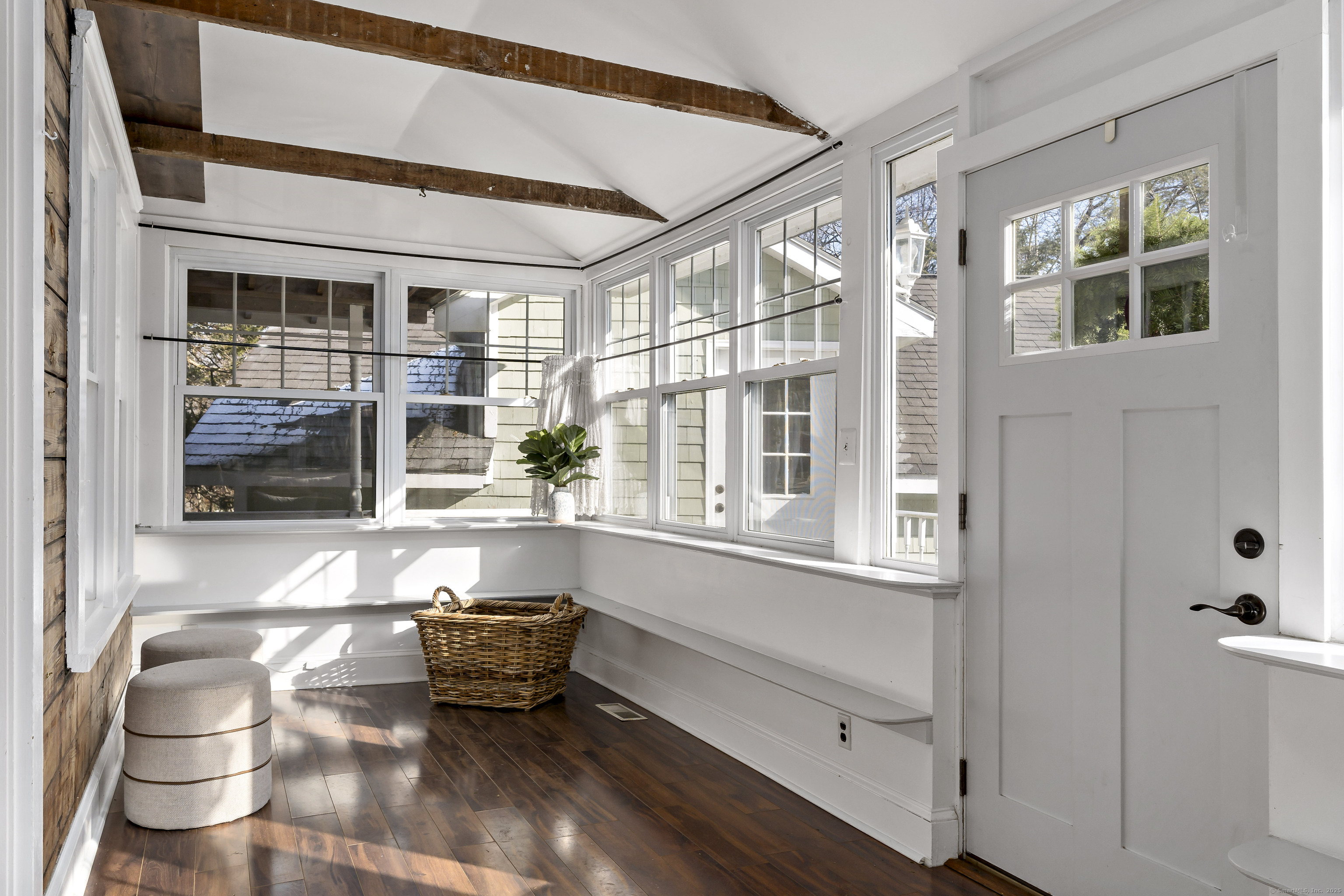 319 Middlesex Road
