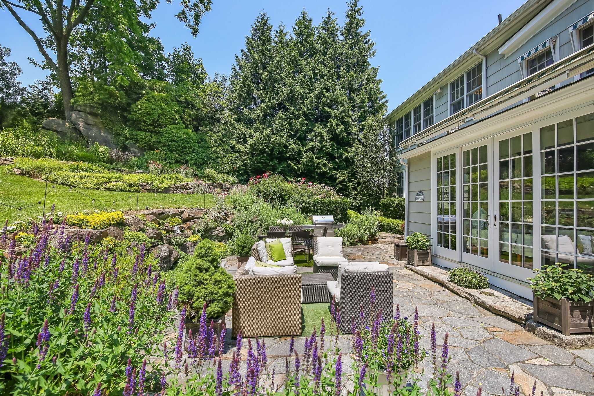 216 Hillspoint Road