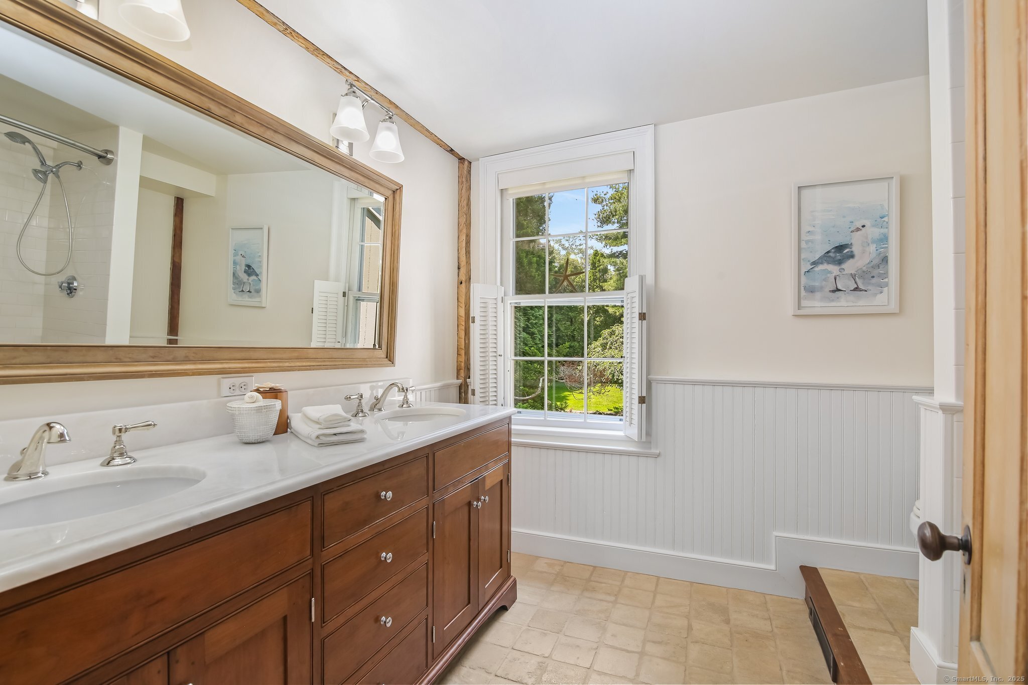 216 Hillspoint Road
