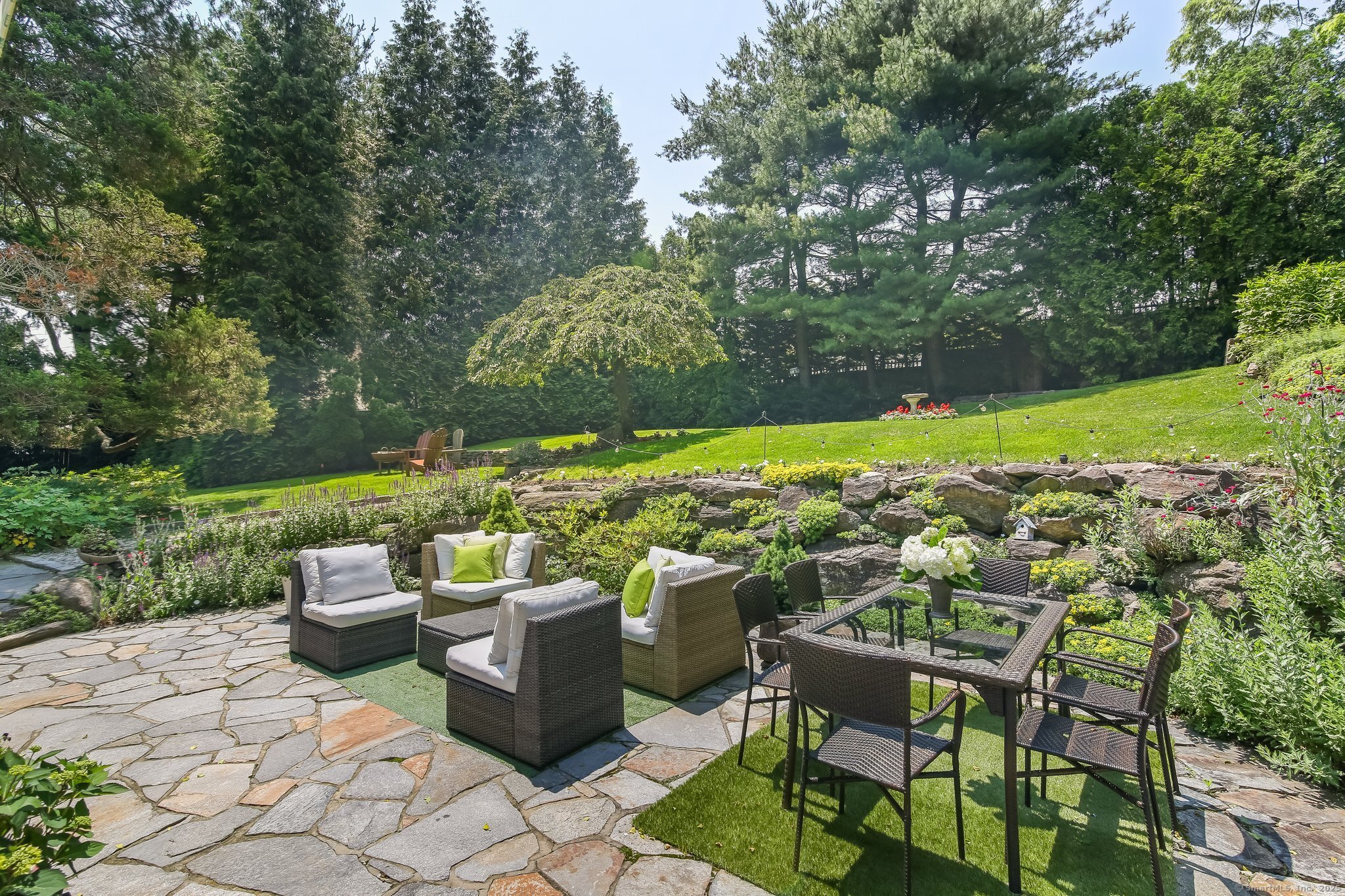 216 Hillspoint Road