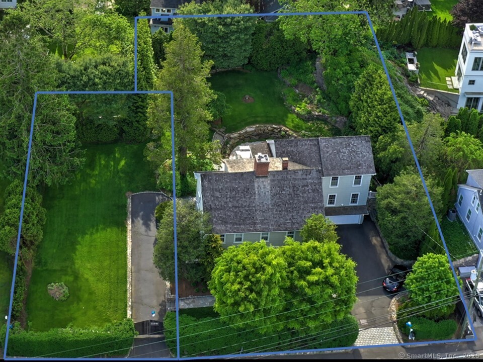 216 Hillspoint Road