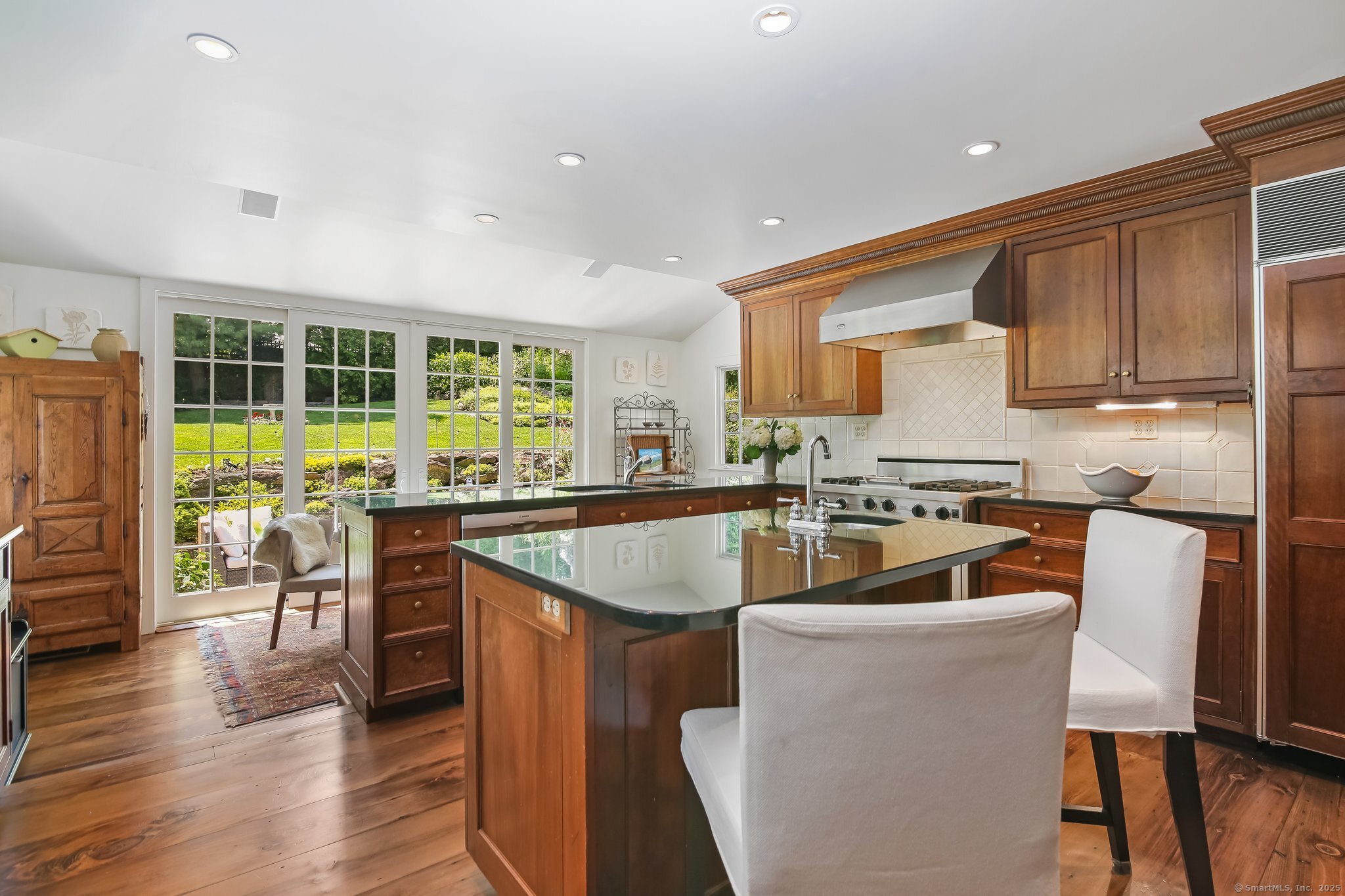 216 Hillspoint Road