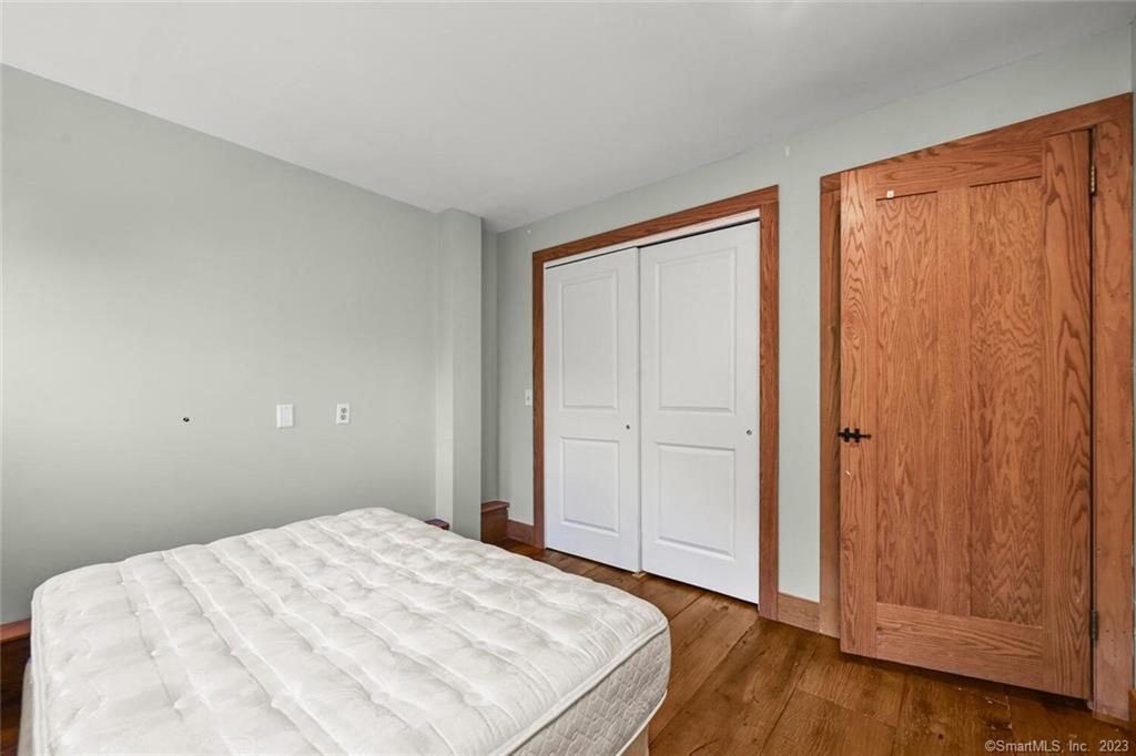 4 Ironworks Hill Road