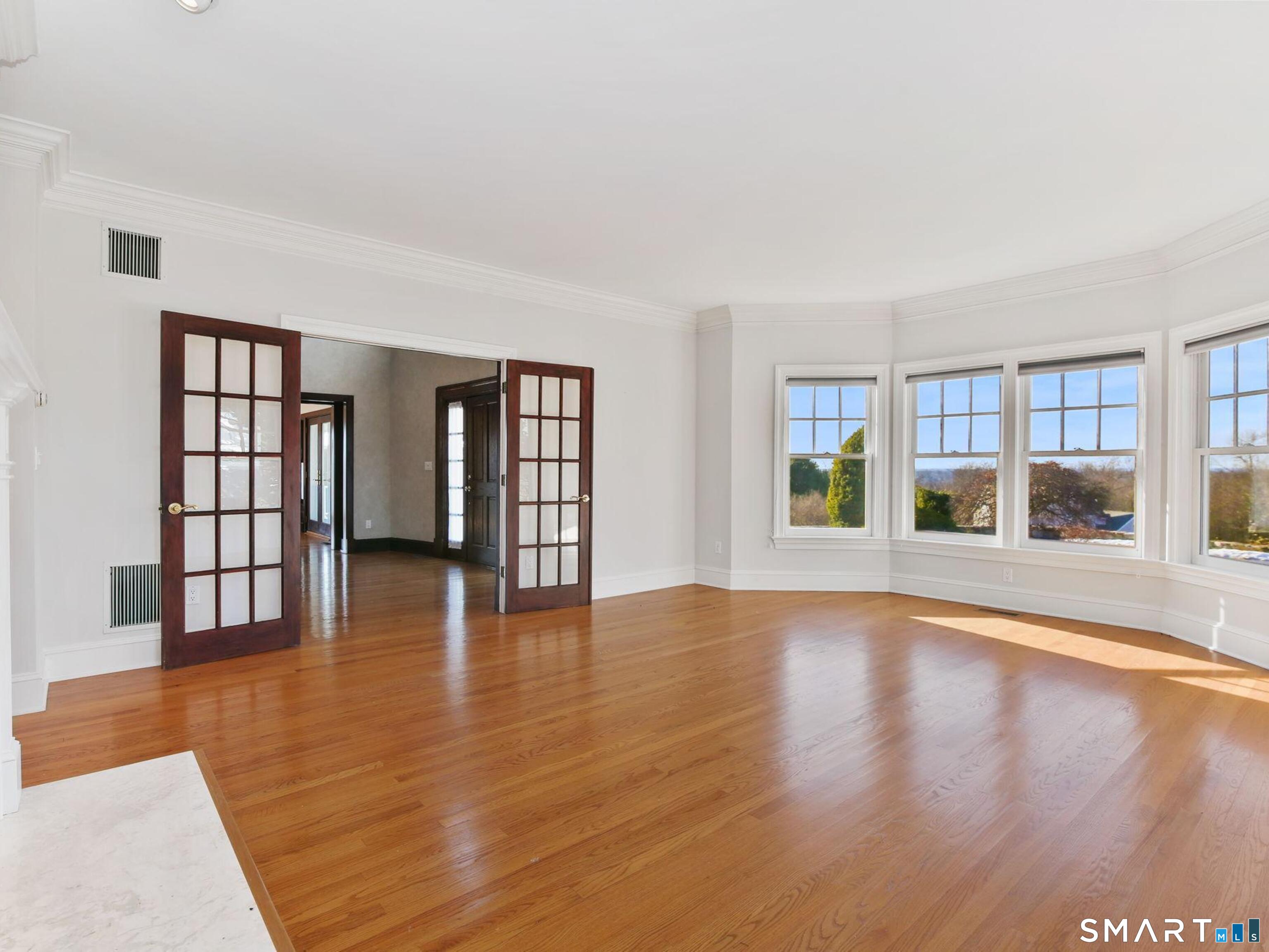 7 Long Meadow Lane