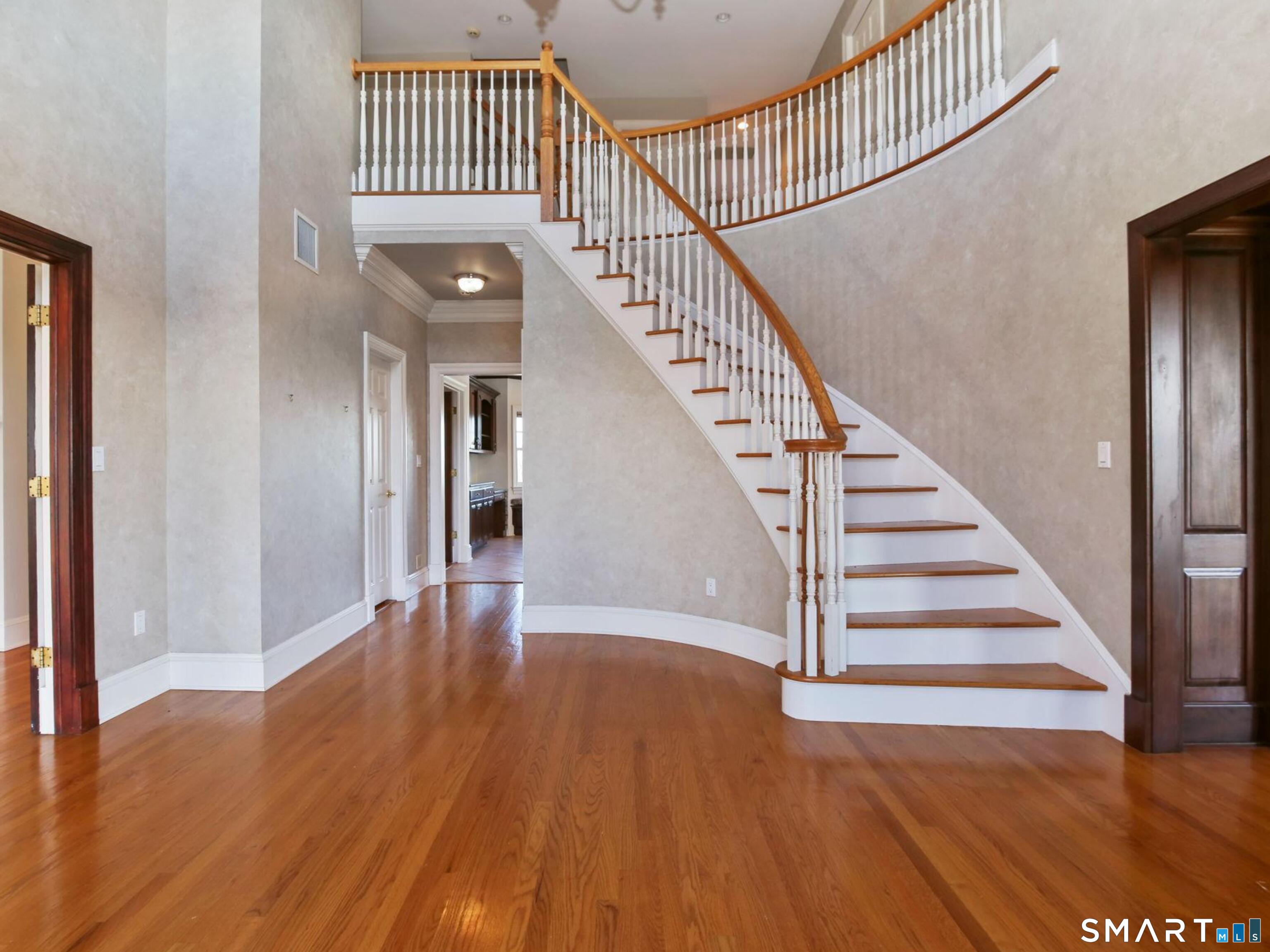 7 Long Meadow Lane