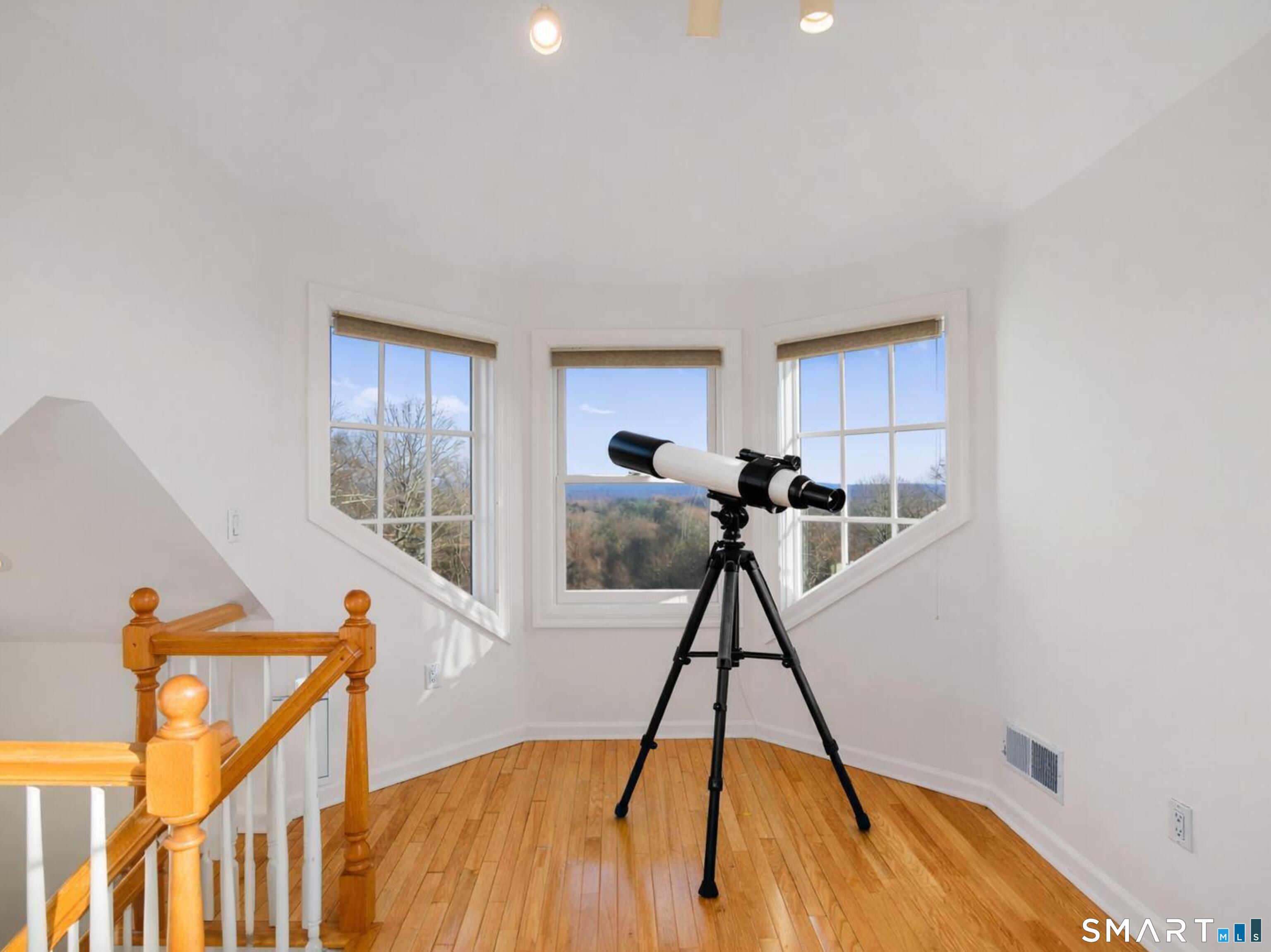 7 Long Meadow Lane