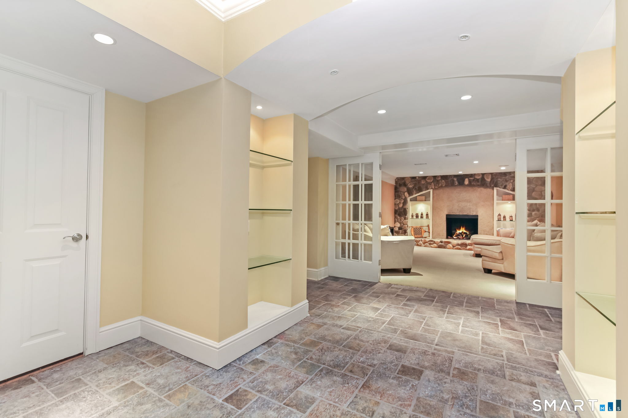 18 Brandon Circle