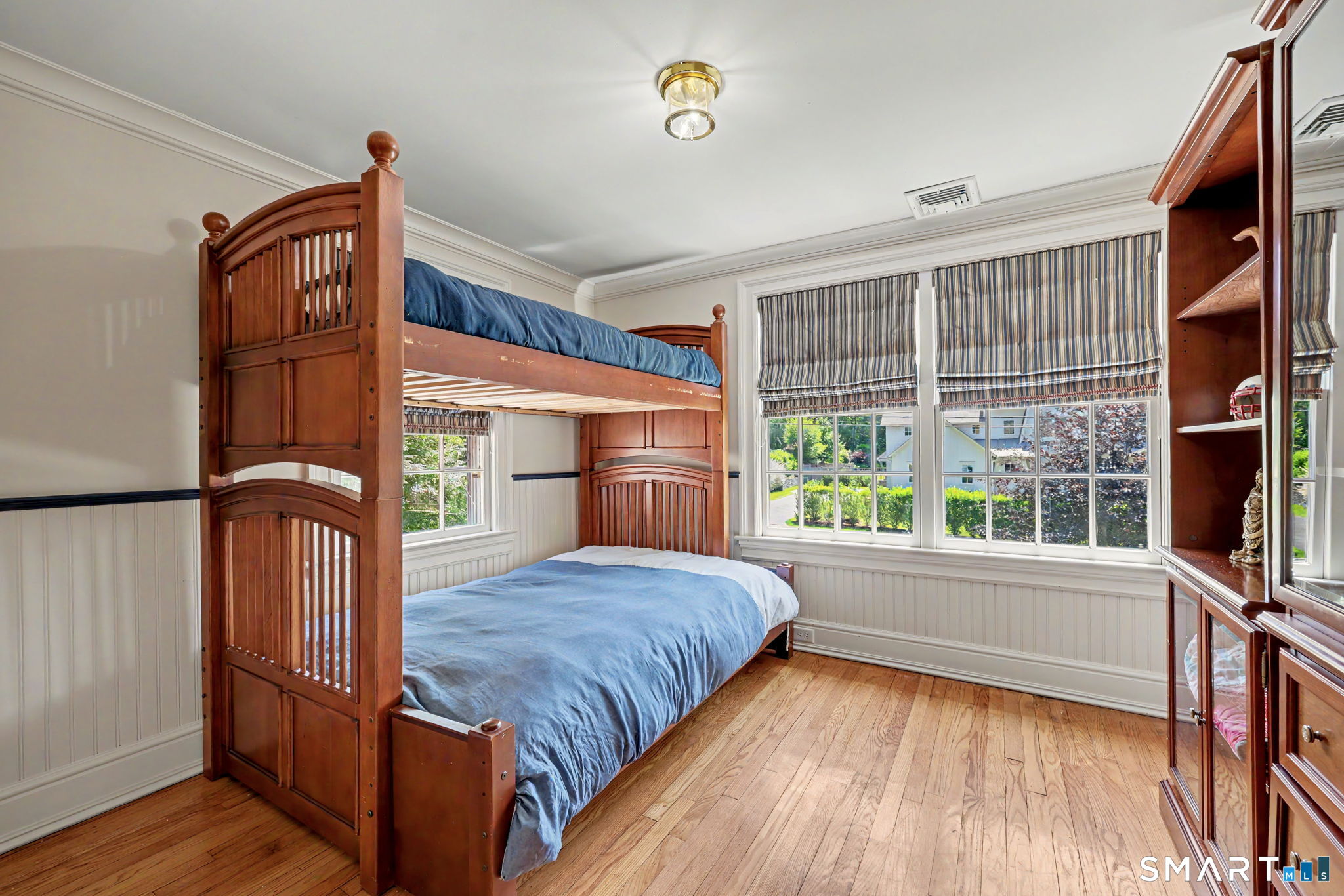 21 Compo Parkway