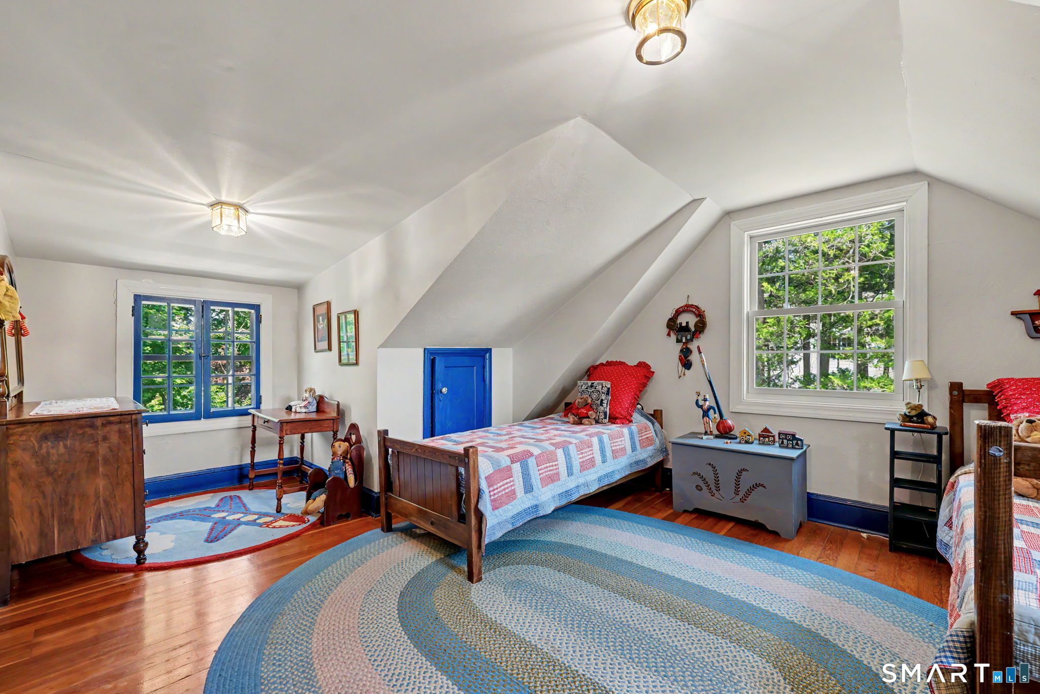21 Compo Parkway