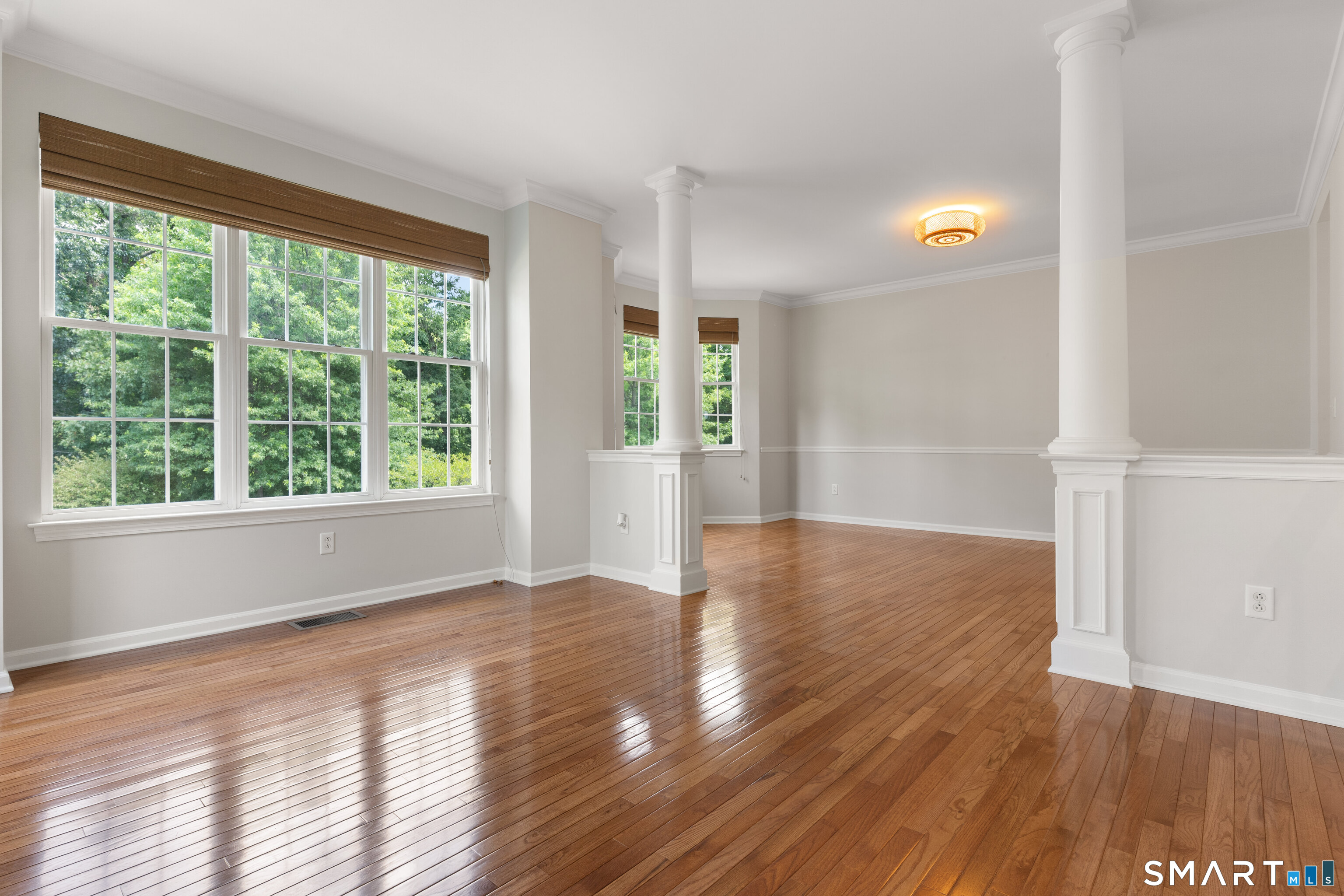 14 Cambridge Drive Unit: 14