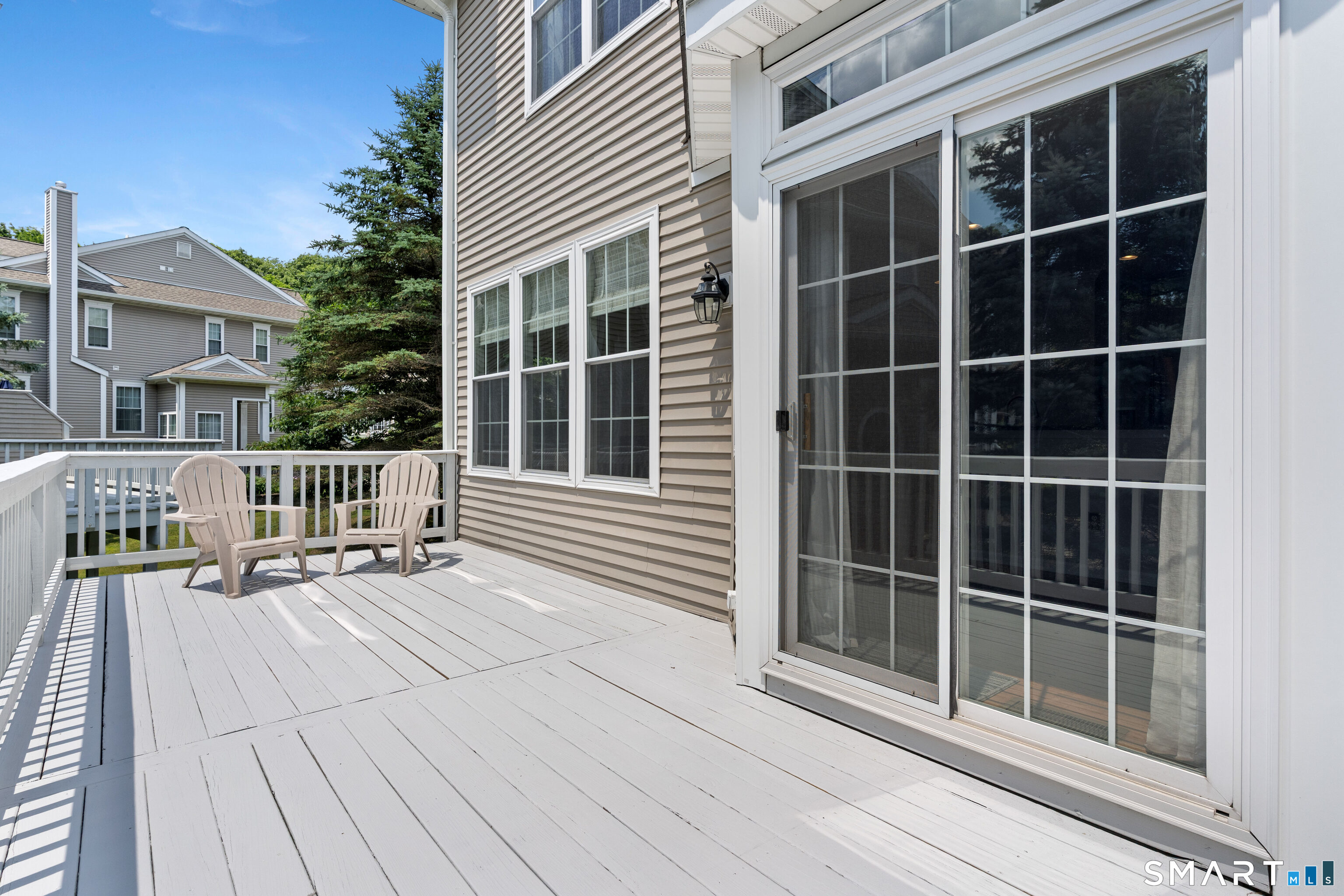 14 Cambridge Drive Unit: 14