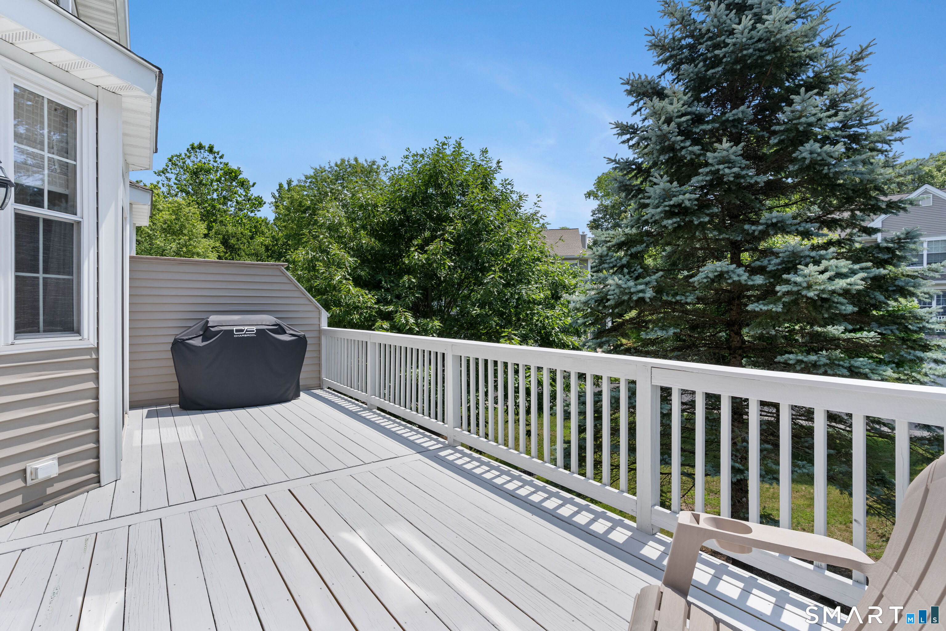14 Cambridge Drive Unit: 14