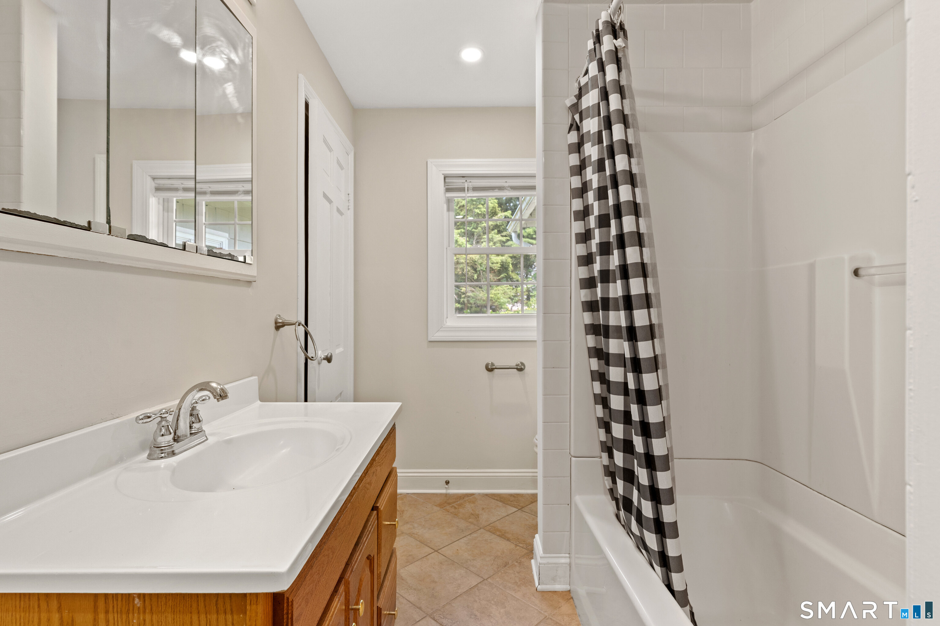 21 Richdale Drive Unit: A