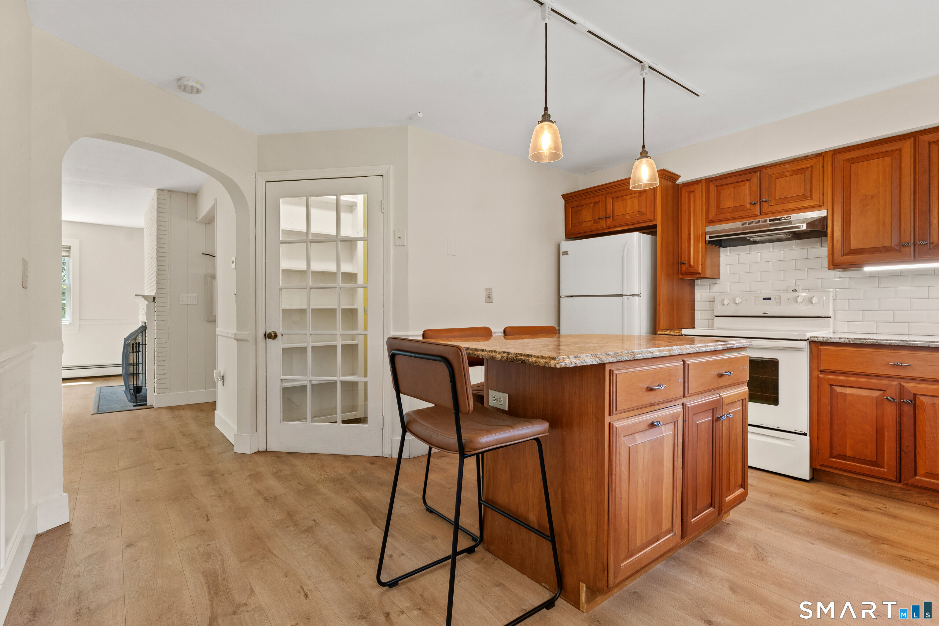 21 Richdale Drive Unit: A