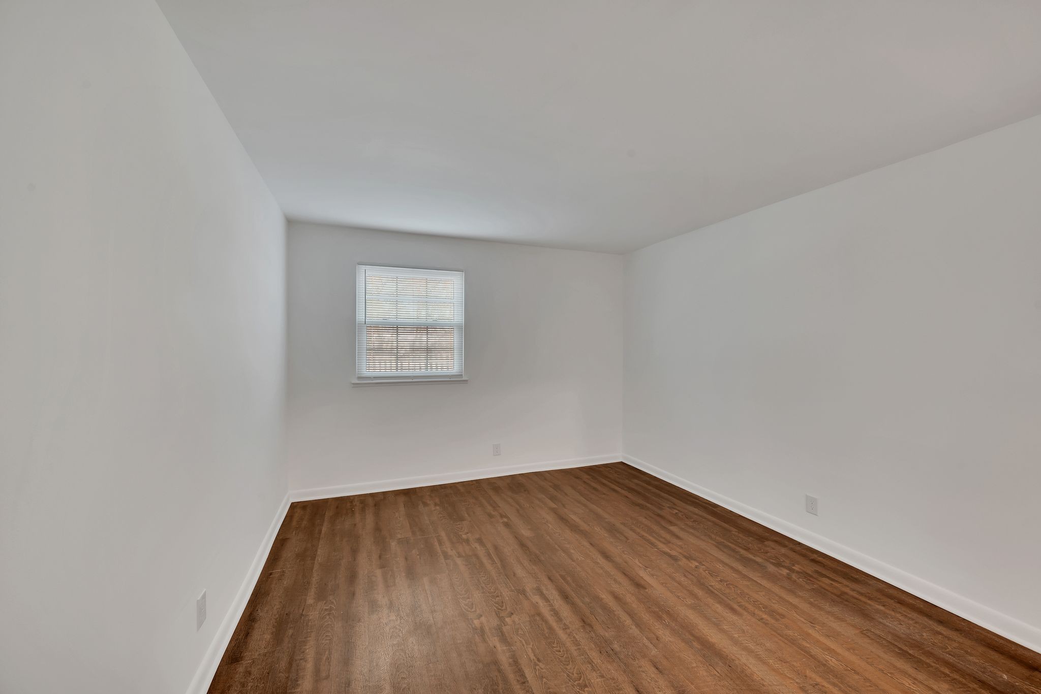 420 Walton Ln Unit: N70