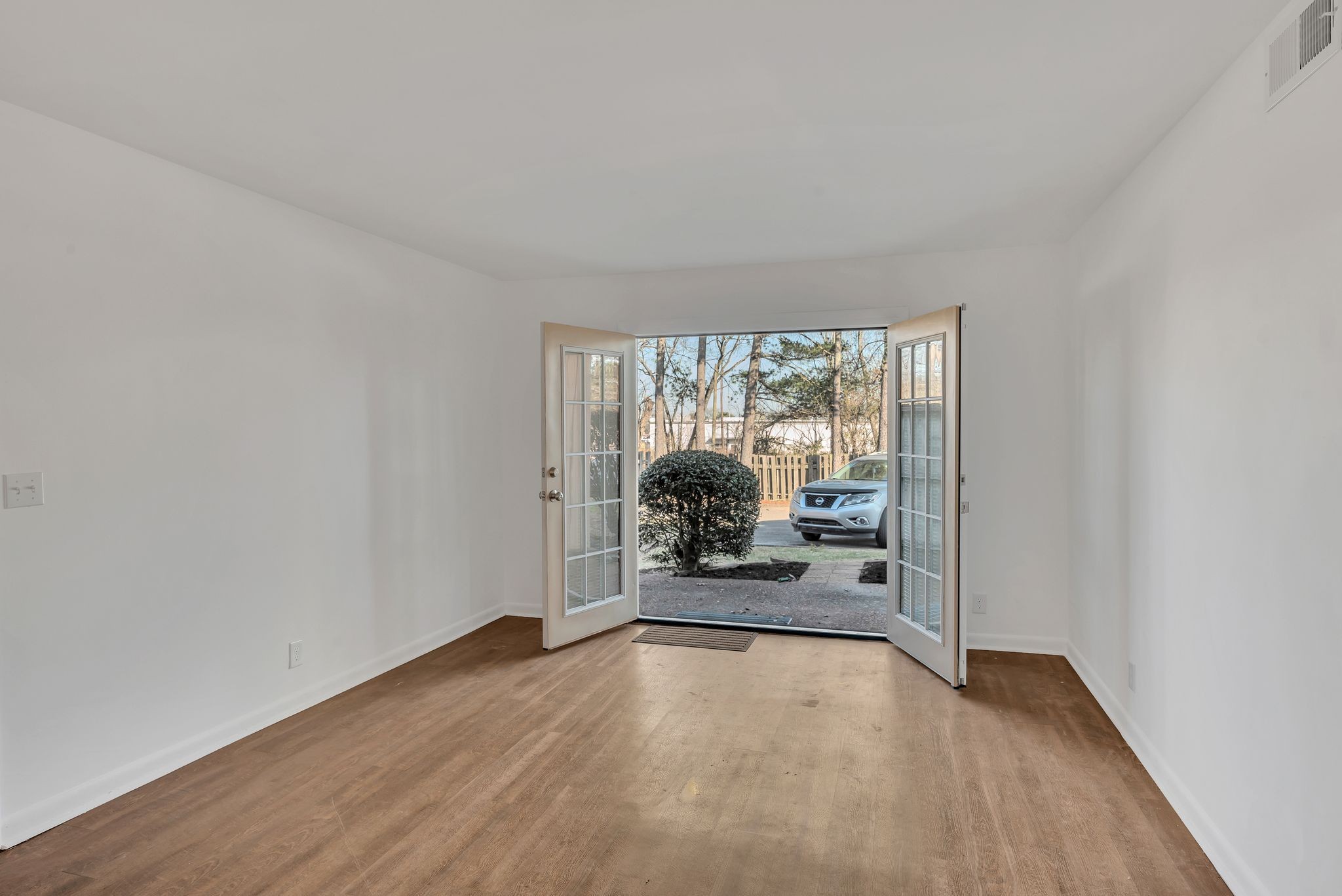 420 Walton Ln Unit: N70