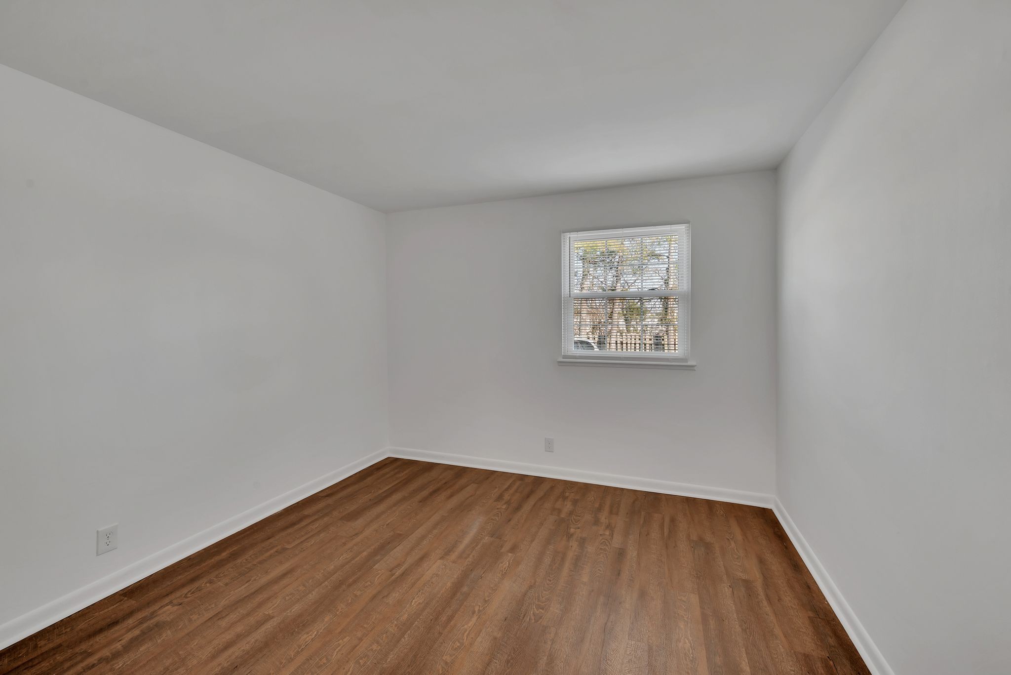 420 Walton Ln Unit: N70