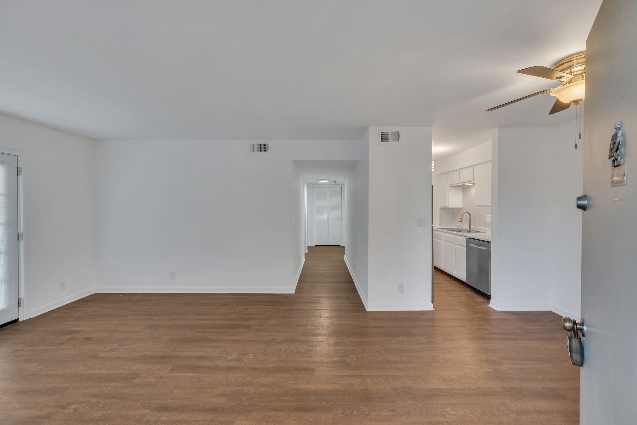 420 Walton Ln Unit: N70