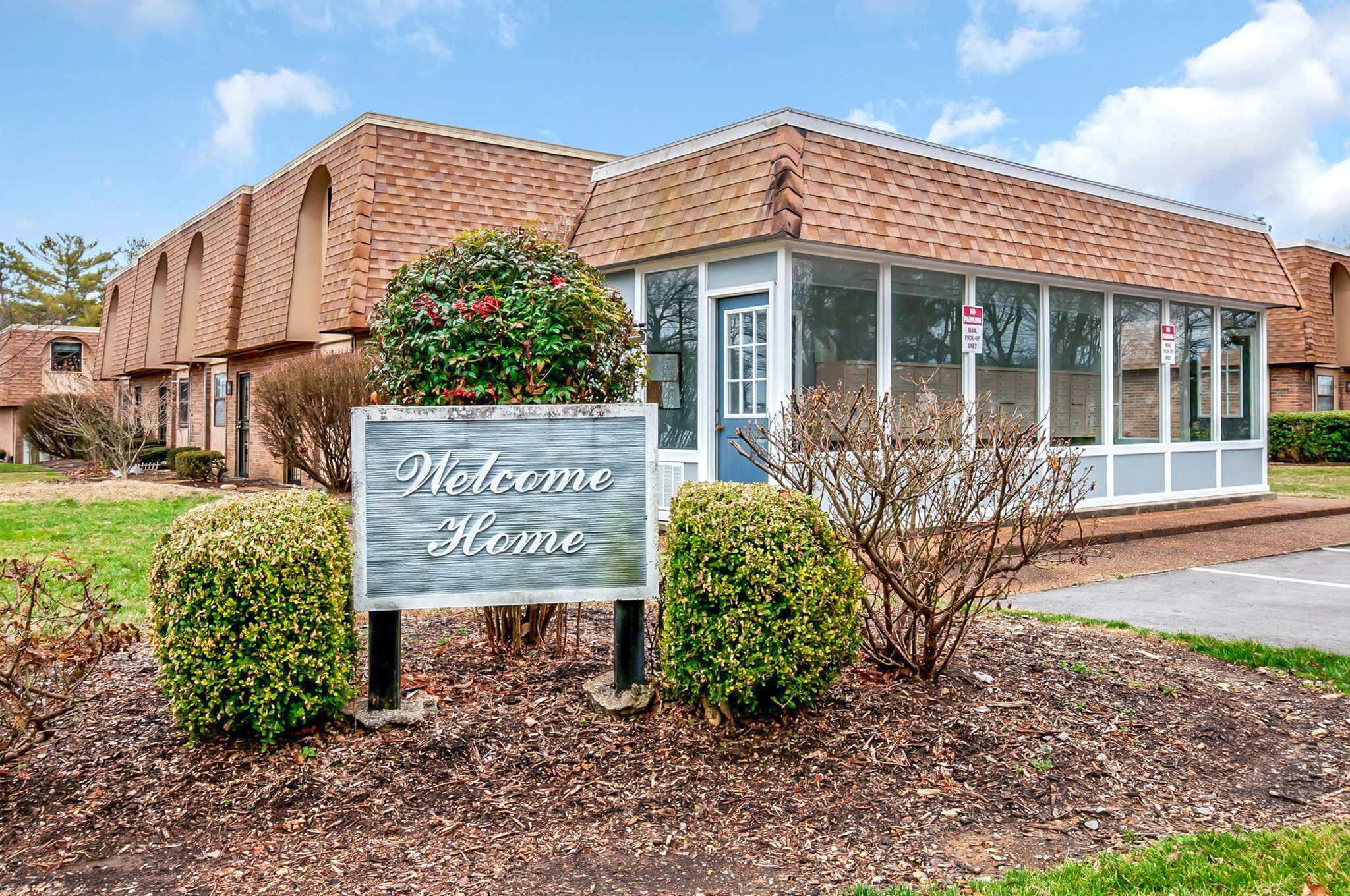 420 Walton Ln Unit: N70