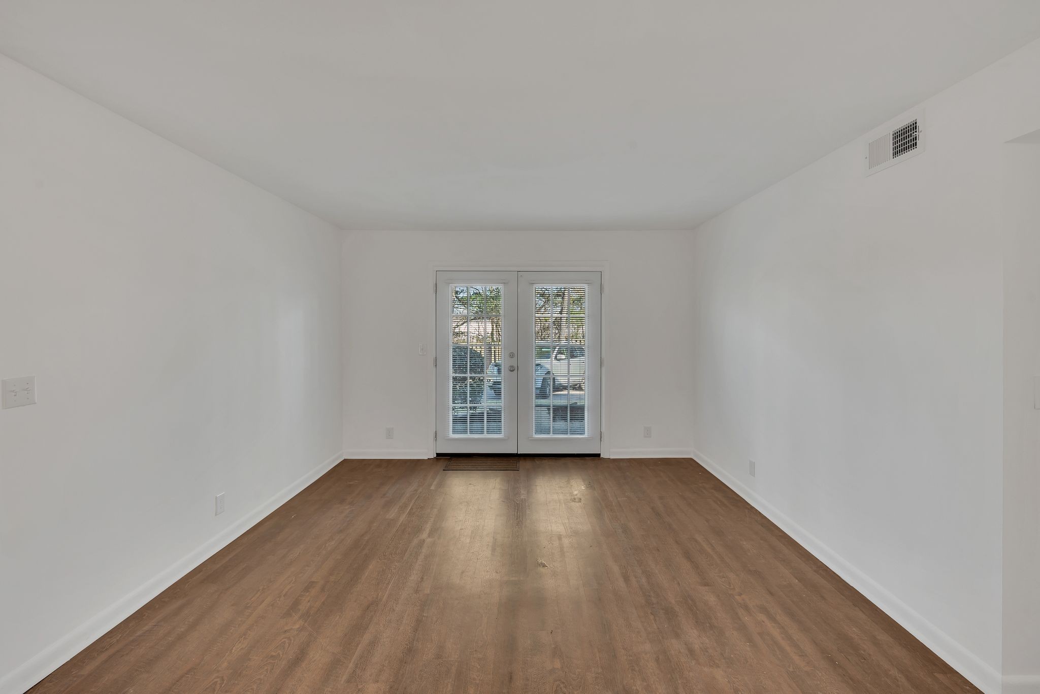 420 Walton Ln Unit: N70