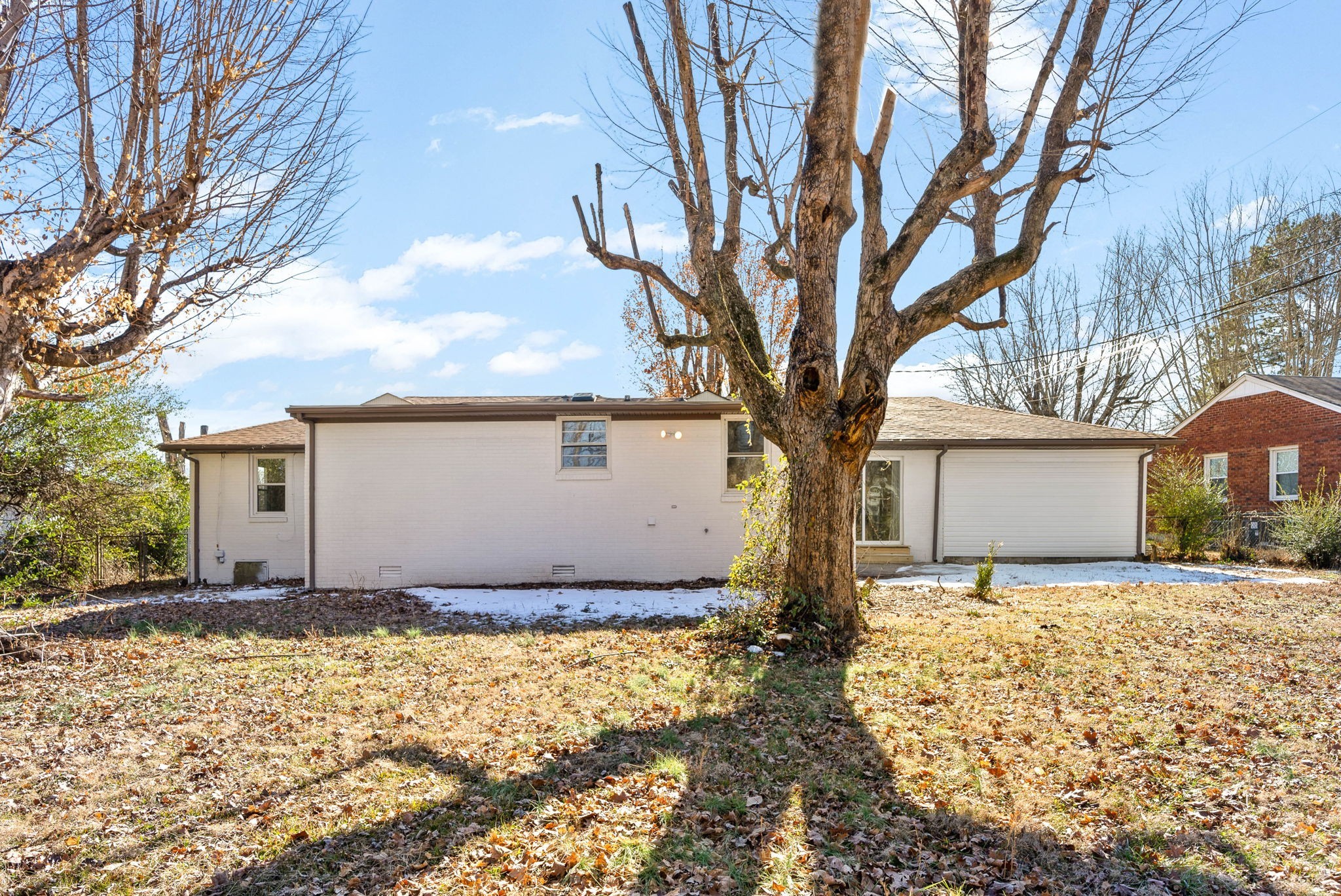36 Lealand Dr