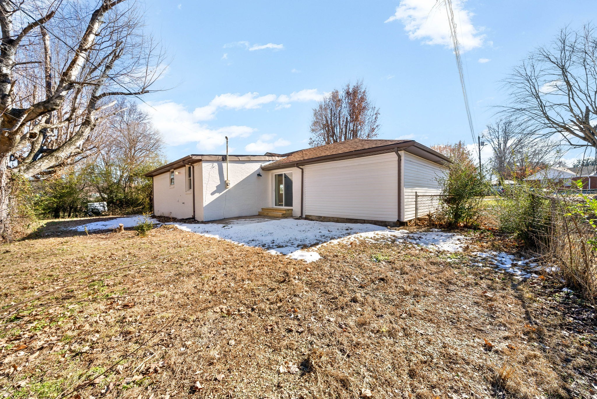 36 Lealand Dr
