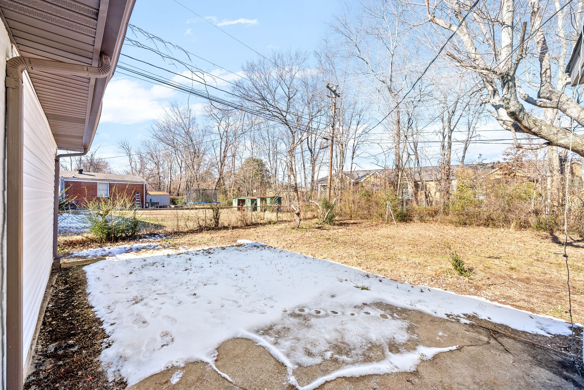 36 Lealand Dr