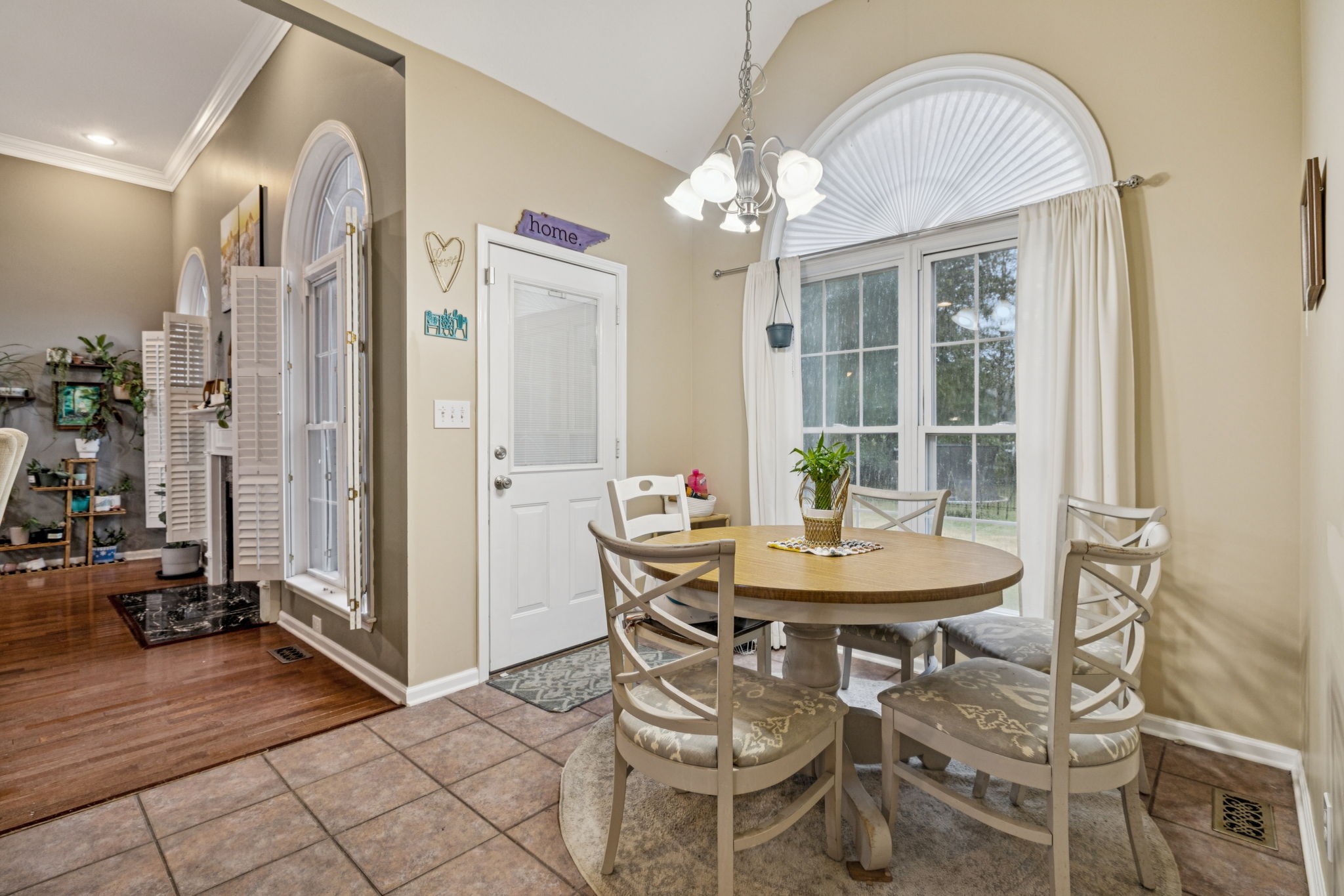 4369 Monticello Trce