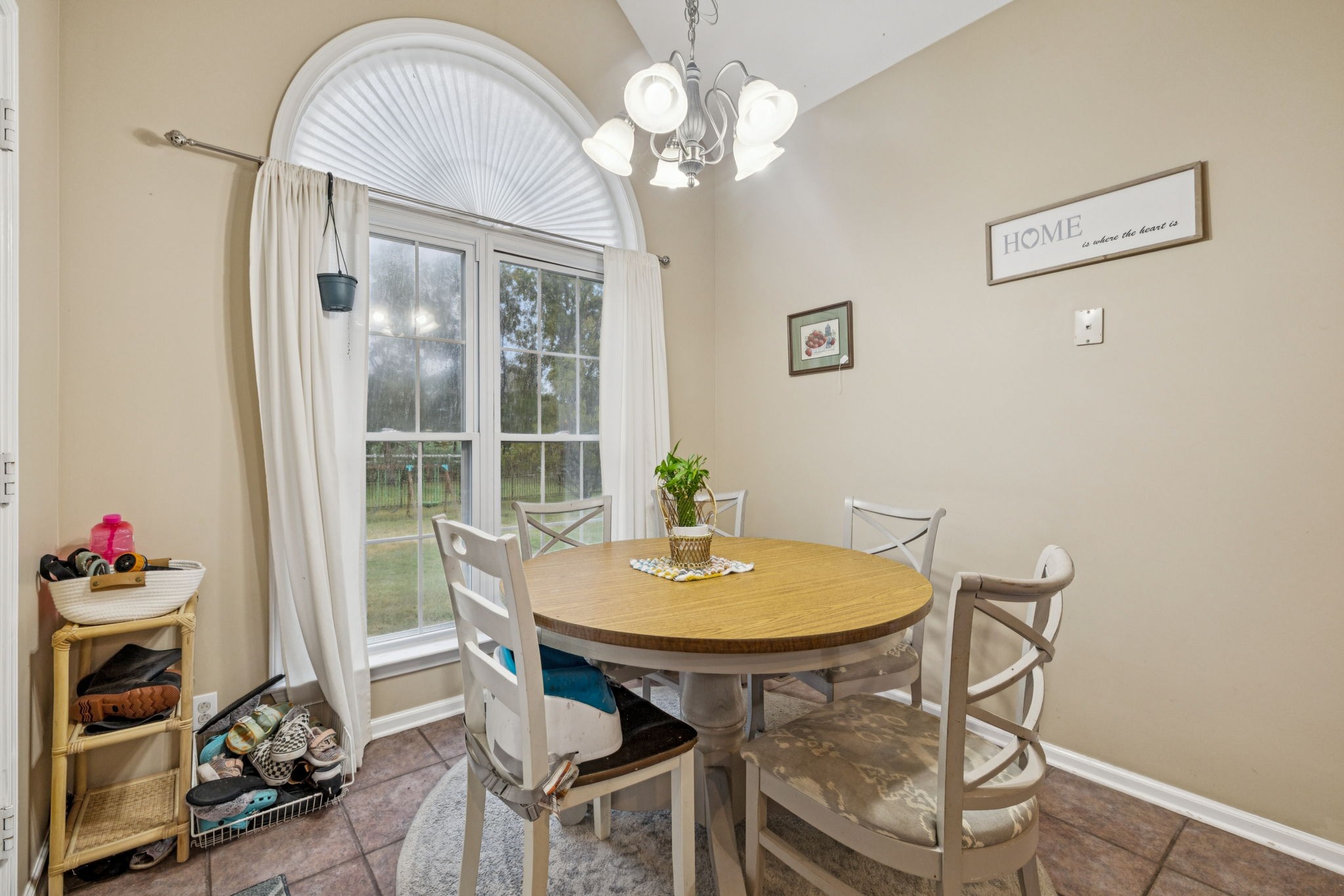 4369 Monticello Trce