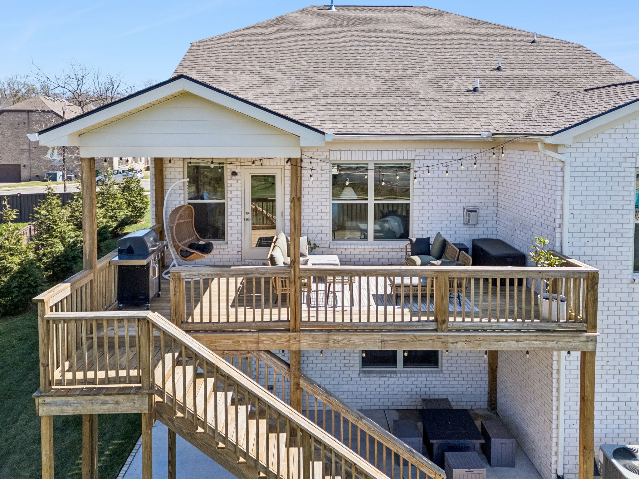 120 Macy Dr