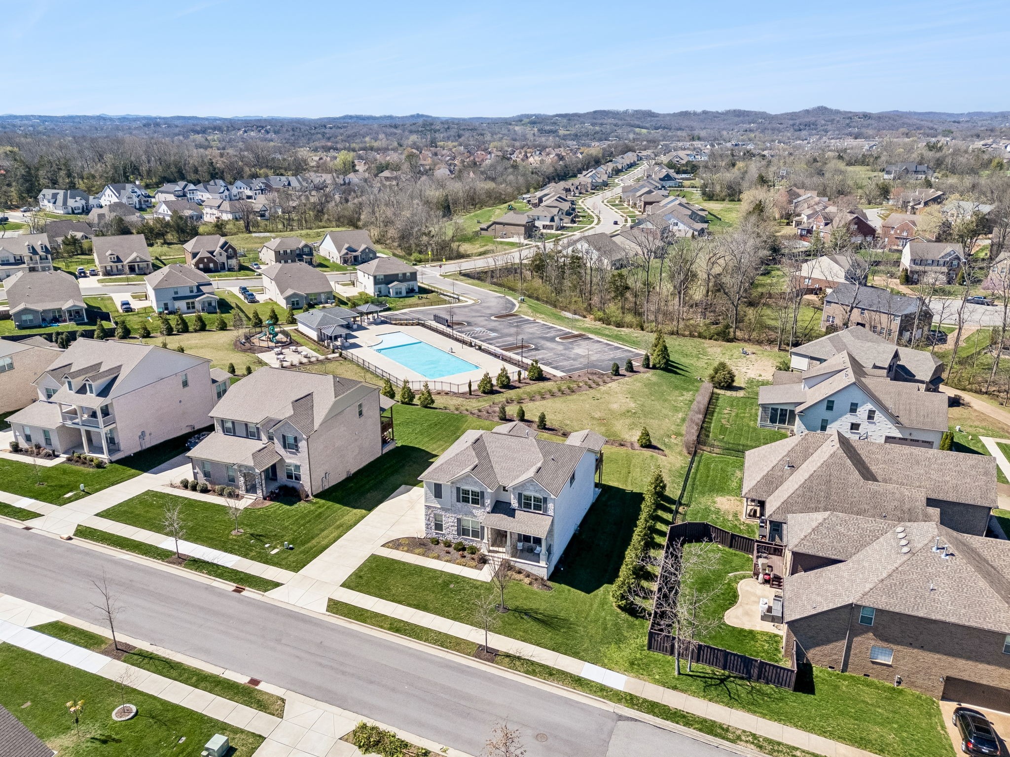 120 Macy Dr