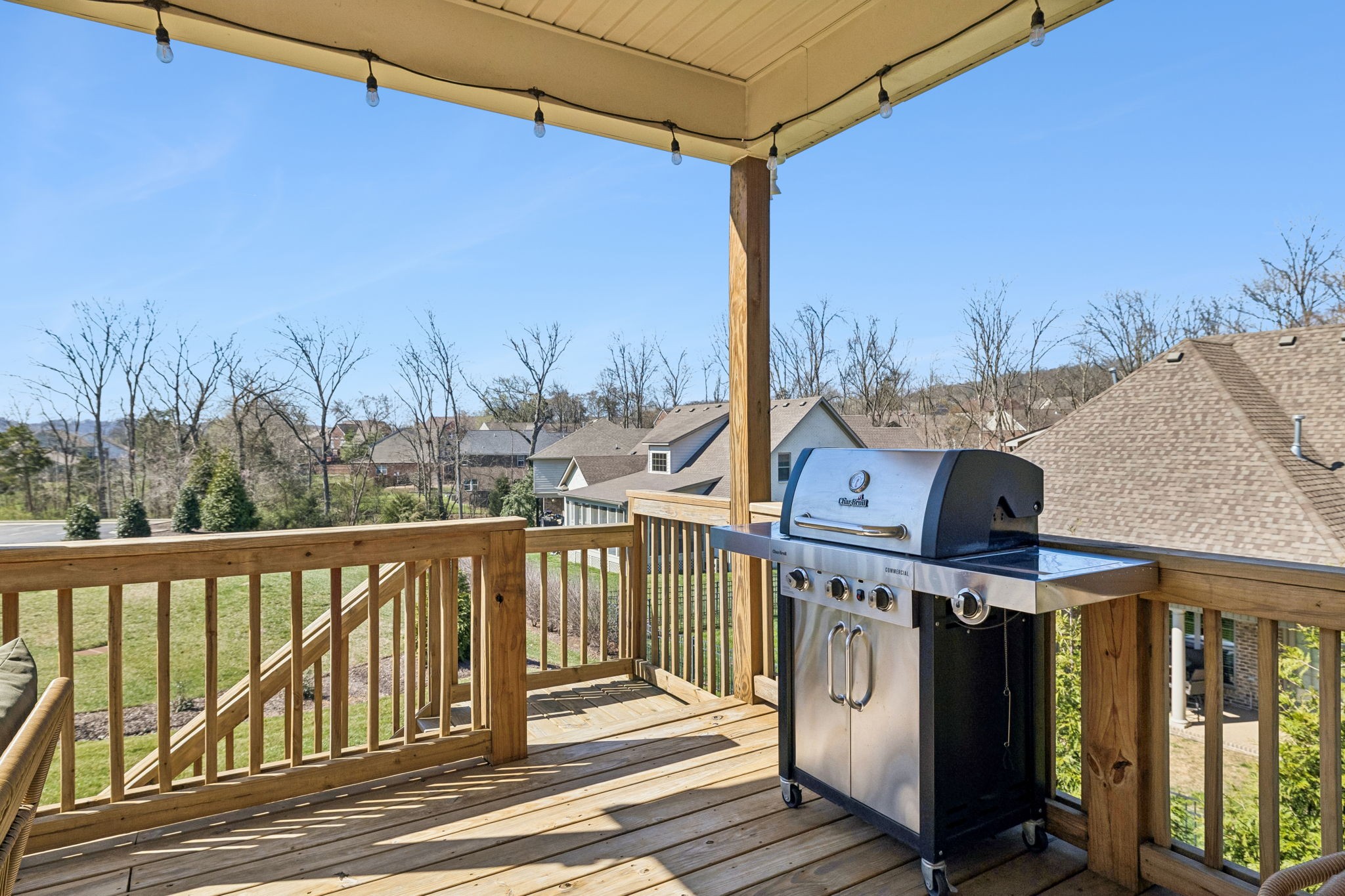 120 Macy Dr