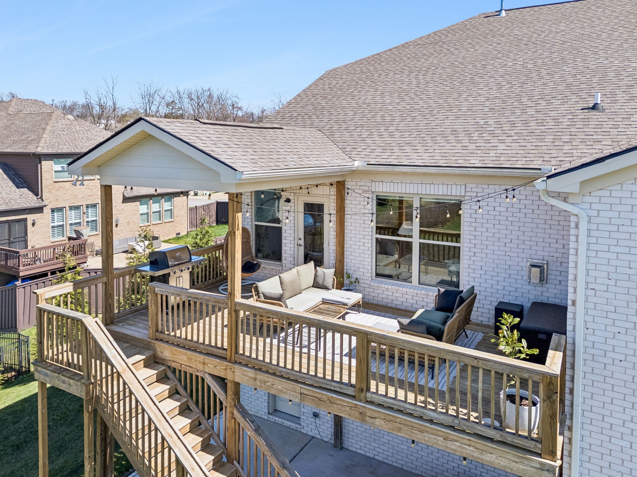 120 Macy Dr