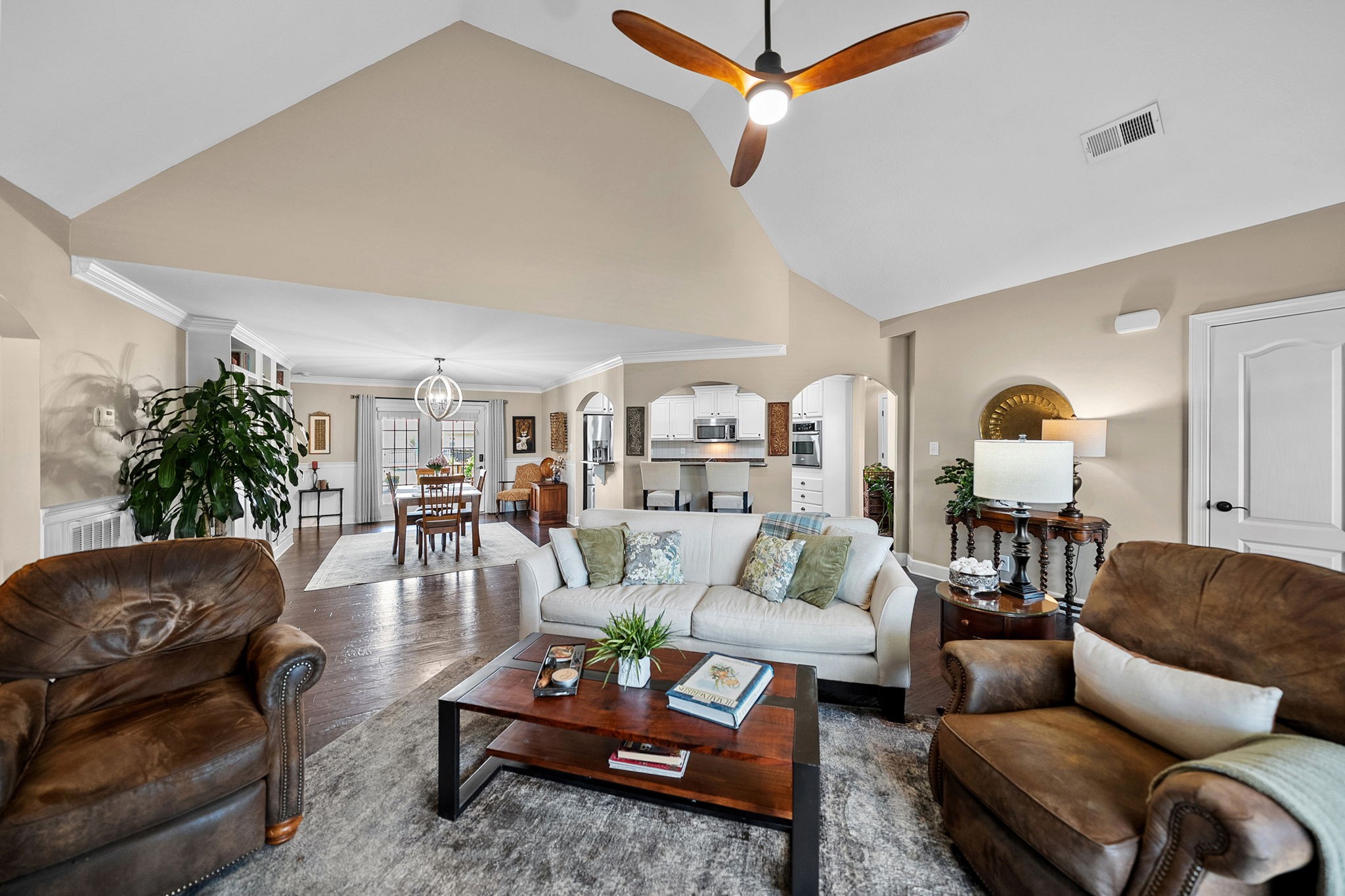 1149 Old Duke Dr