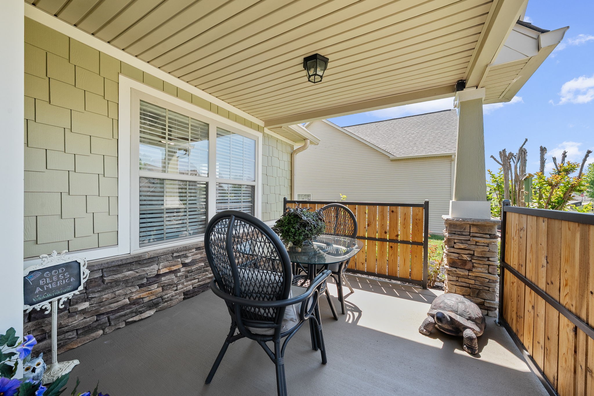 1149 Old Duke Dr