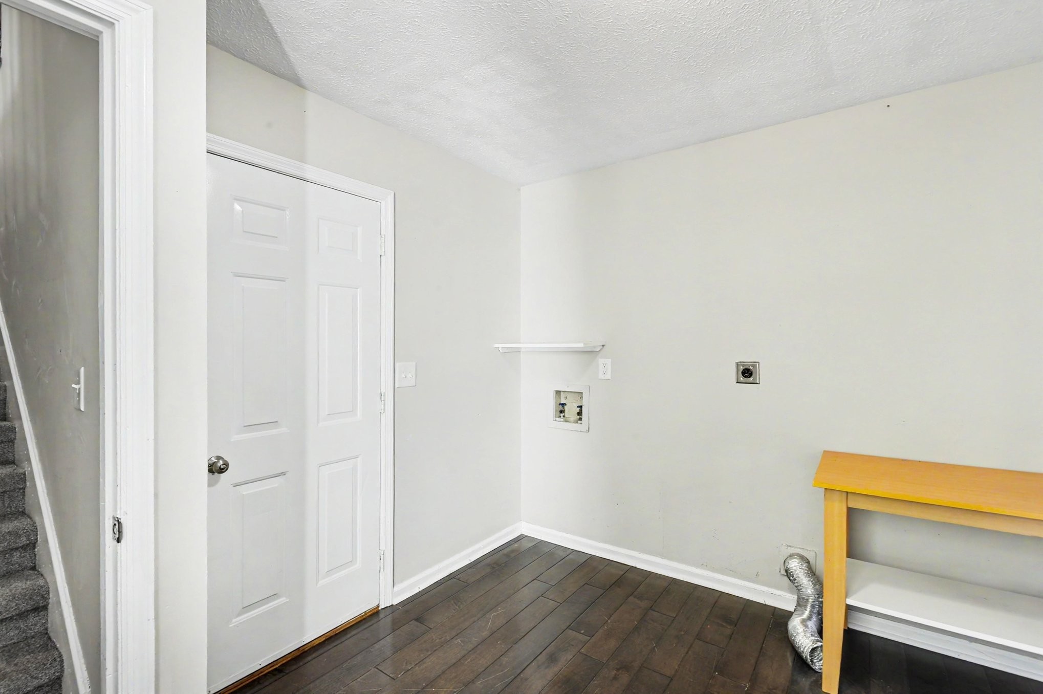 1419 Latimer Ln
