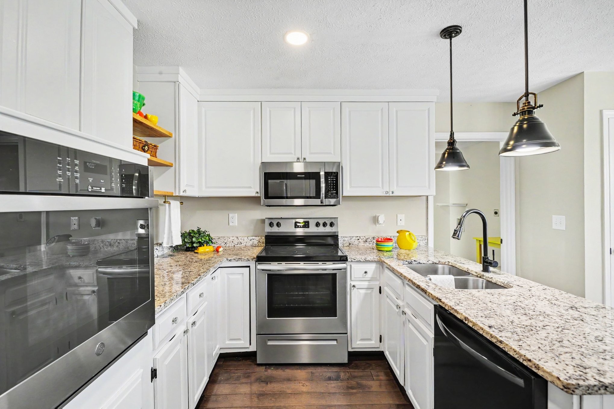 1419 Latimer Ln