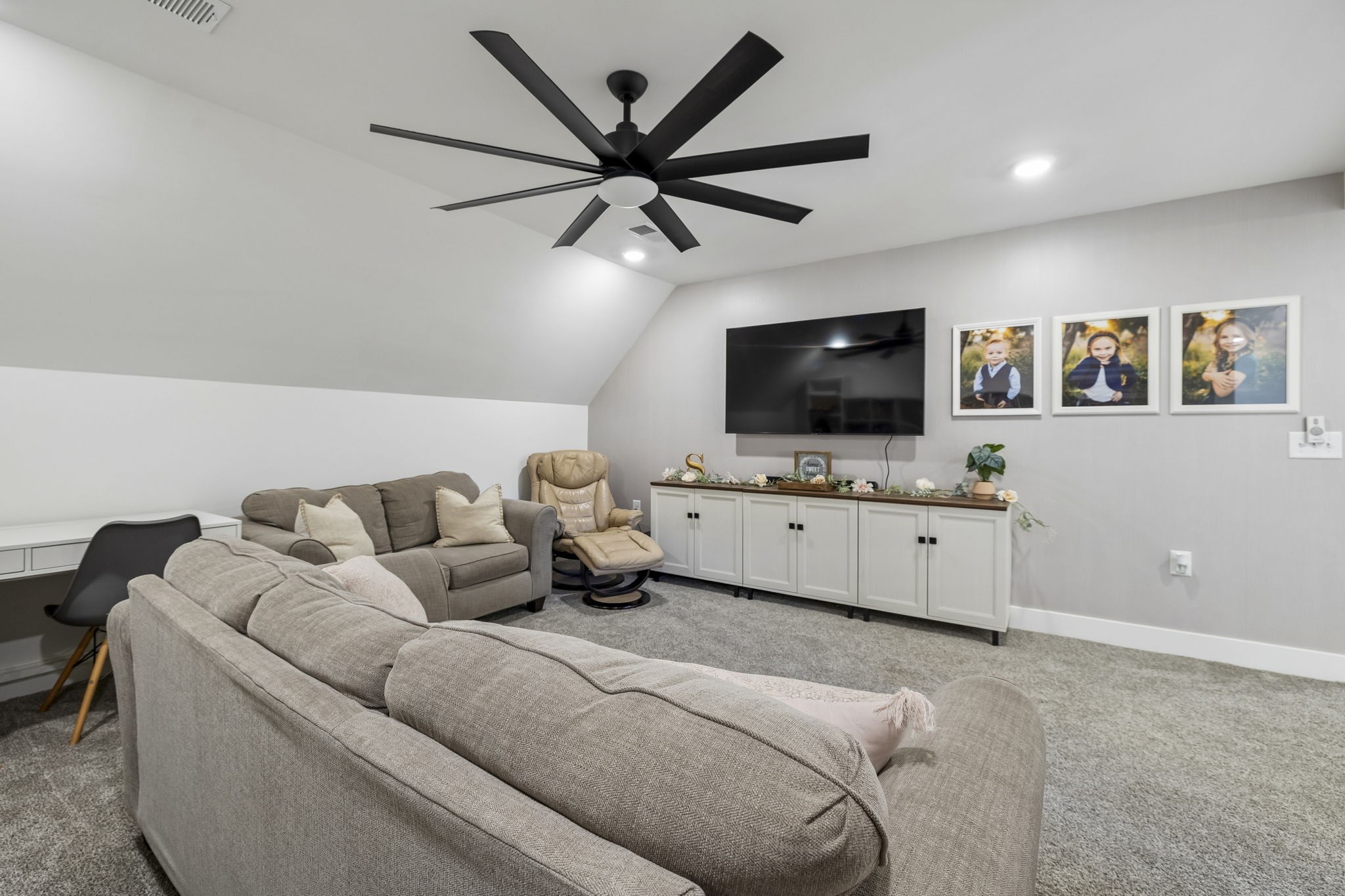 409 Sheas Way