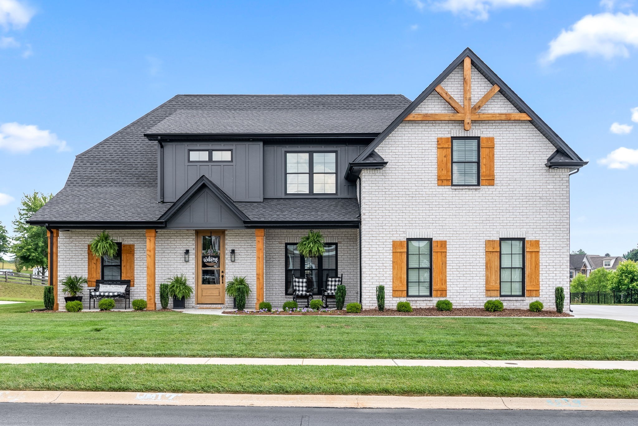 409 Sheas Way