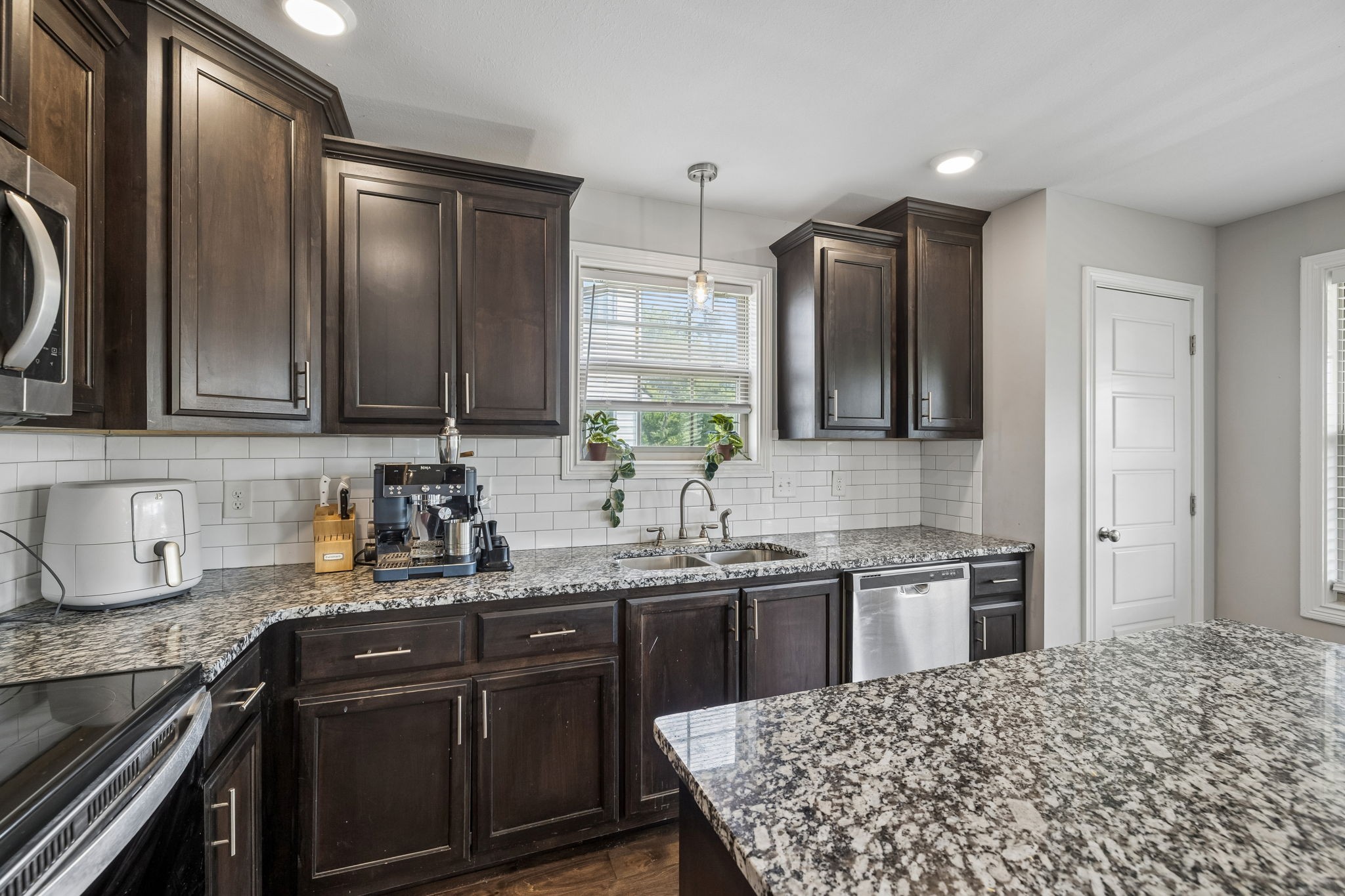 771 Jodine Ann Dr