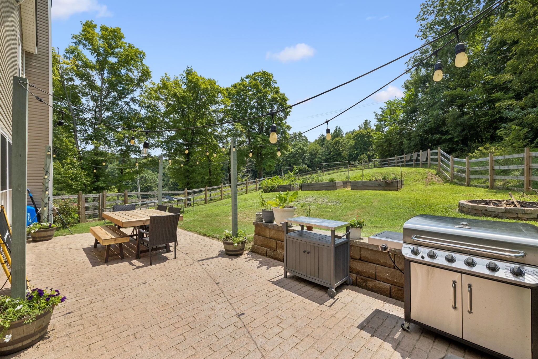 2060 Muddy Branch Rd