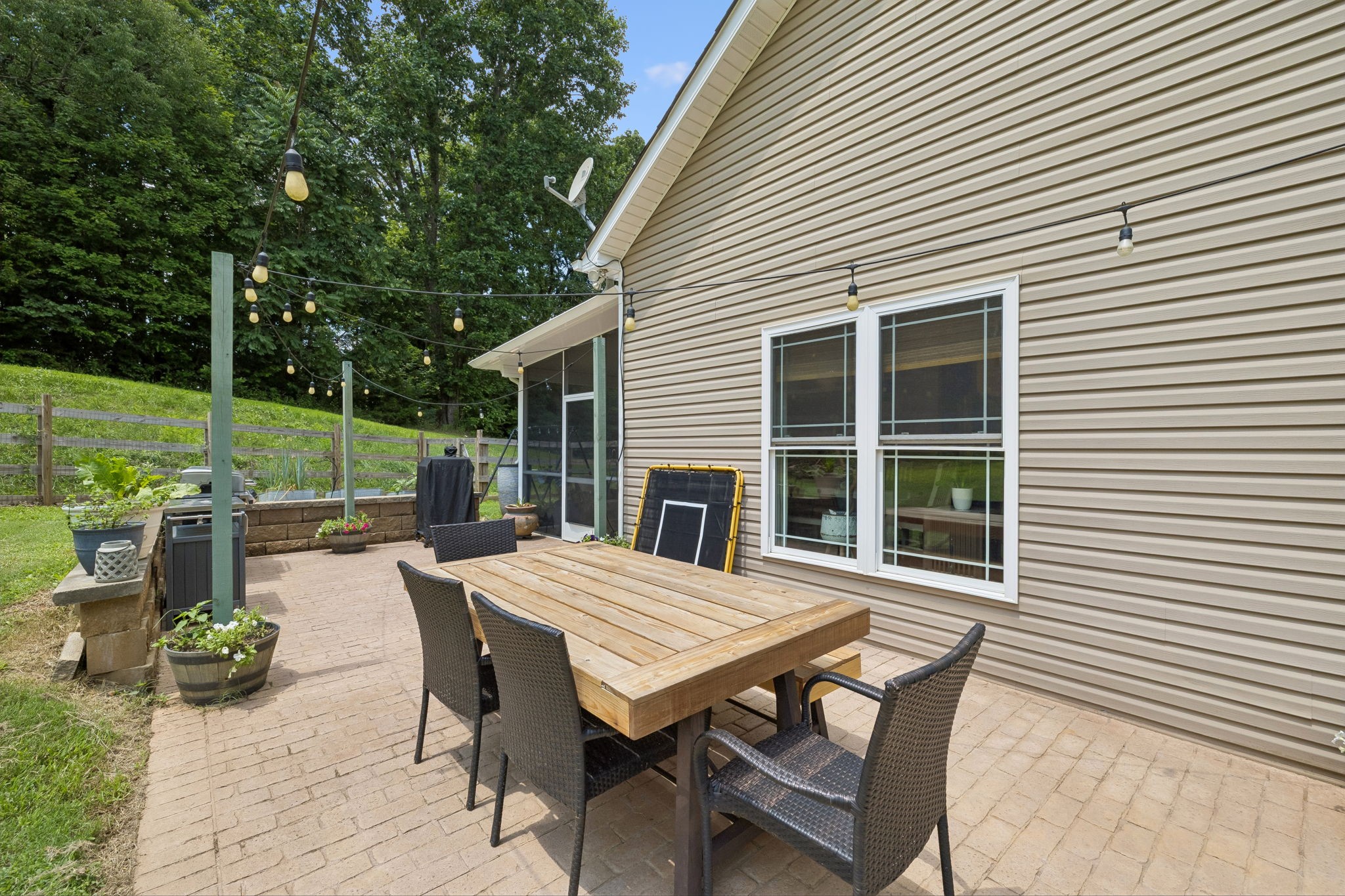 2060 Muddy Branch Rd